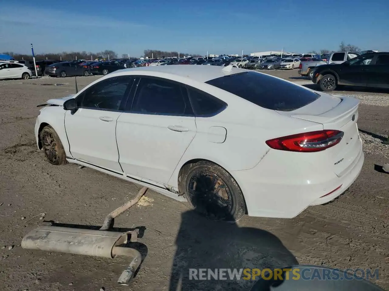 2 fotografías del automóvil dañado 3FA6P0HD2KR215417 FORD FUSION 2019