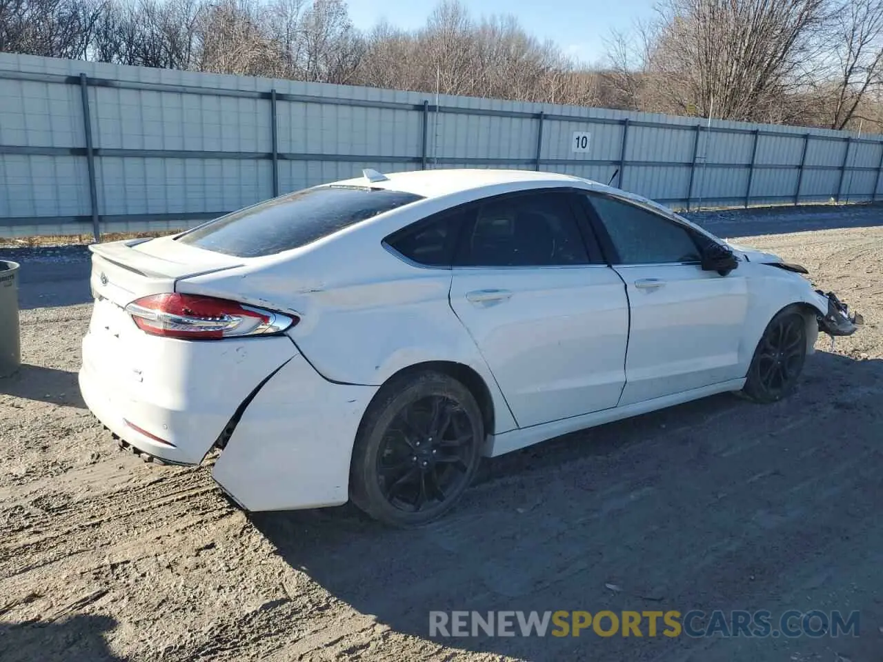 3 fotografías del automóvil dañado 3FA6P0HD2KR215417 FORD FUSION 2019