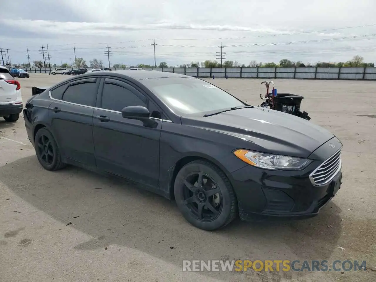 4 fotografías del automóvil dañado 3FA6P0HD2KR284785 FORD FUSION 2019