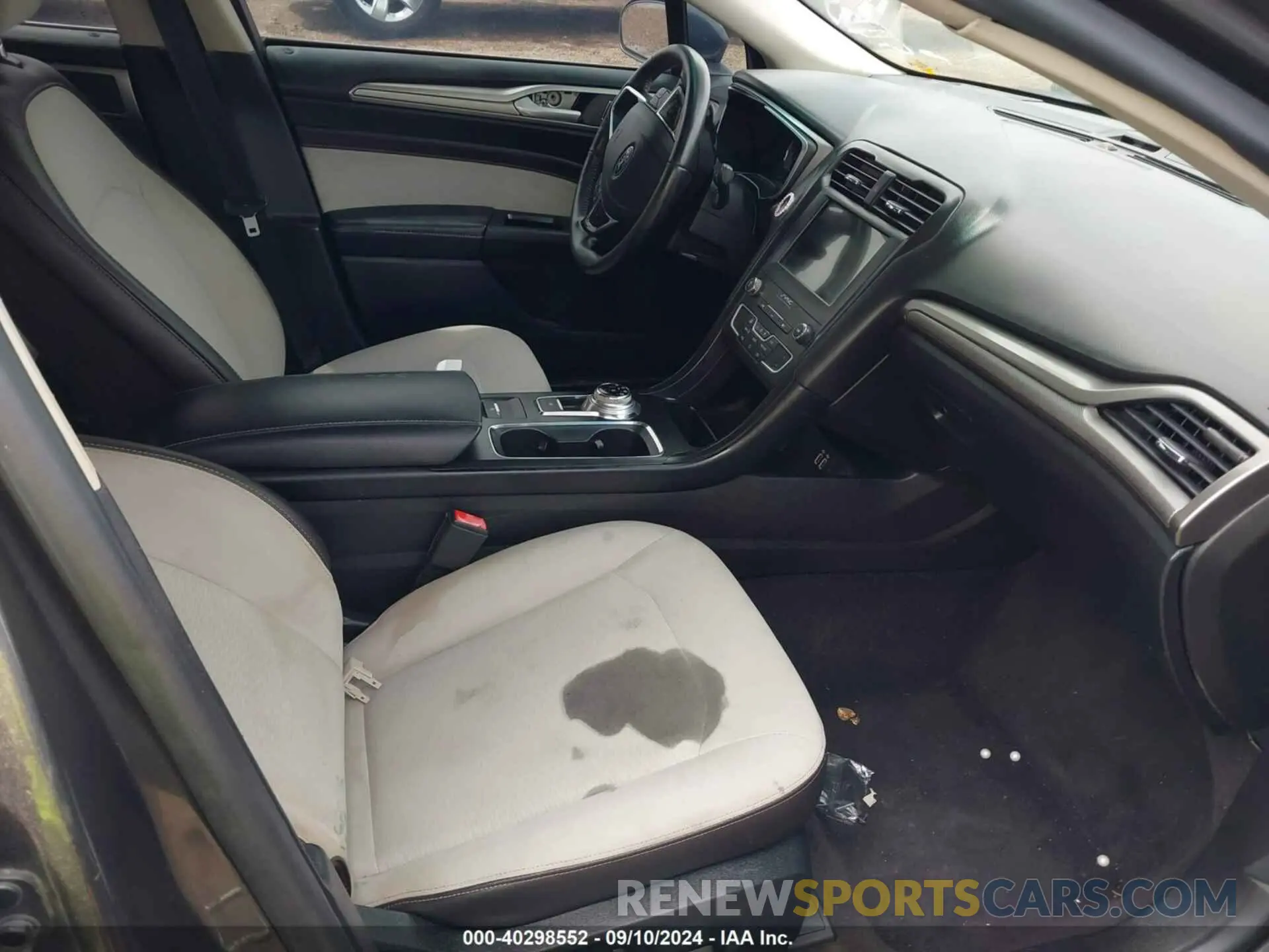 5 fotografías del automóvil dañado 3FA6P0HD3KR171749 FORD FUSION 2019