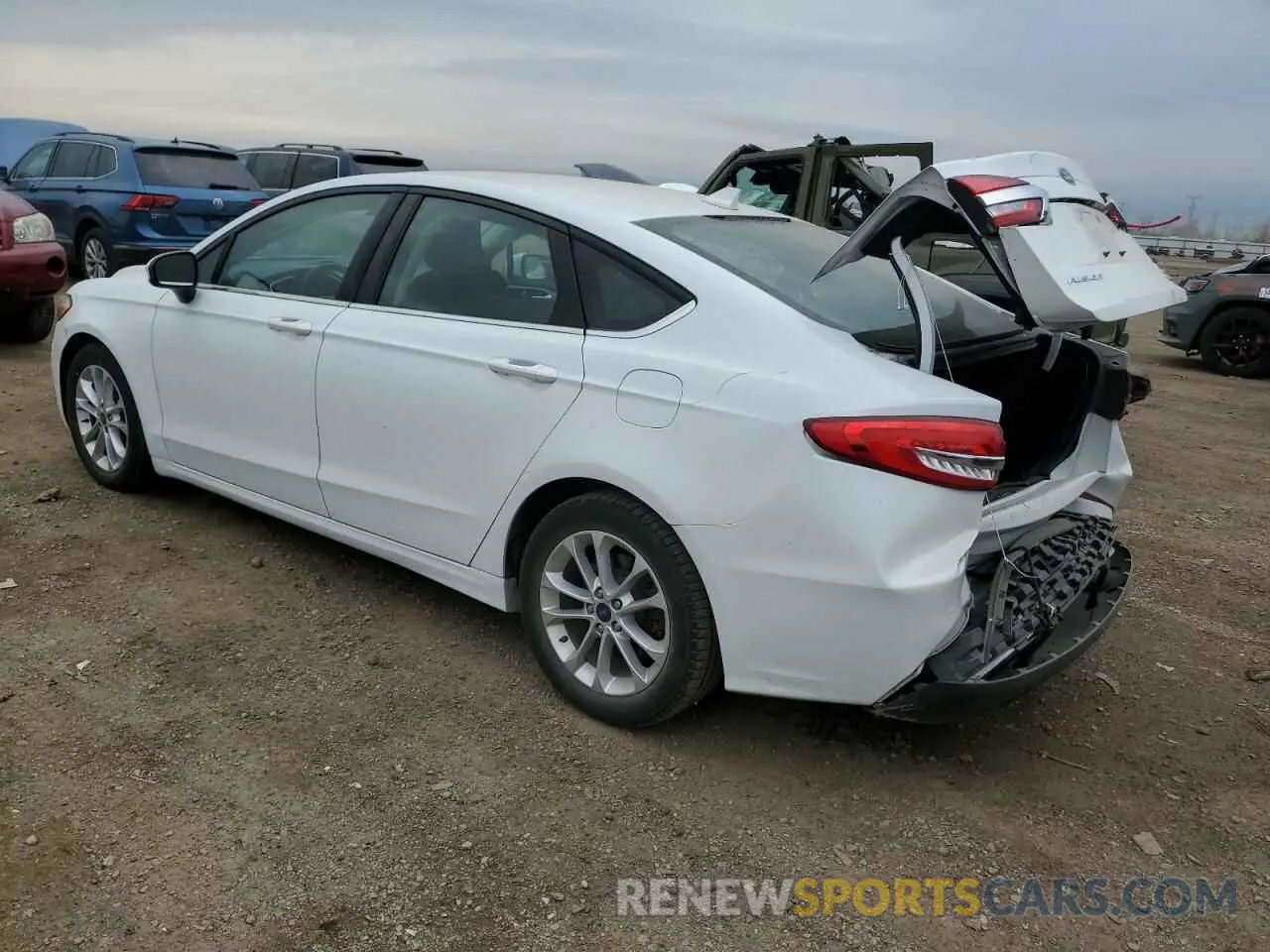 2 fotografías del automóvil dañado 3FA6P0HD3KR271477 FORD FUSION 2019