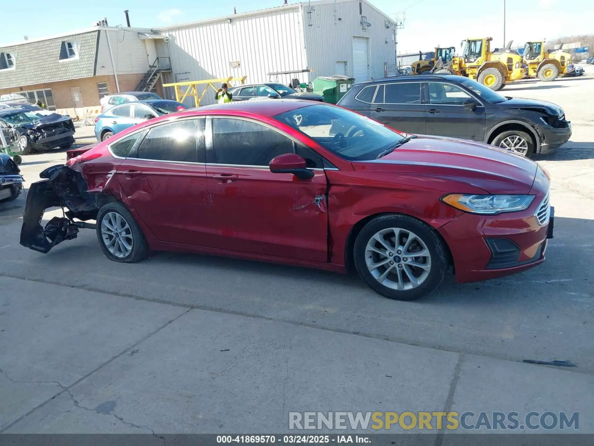 13 fotografías del automóvil dañado 3FA6P0HD4KR132068 FORD FUSION 2019