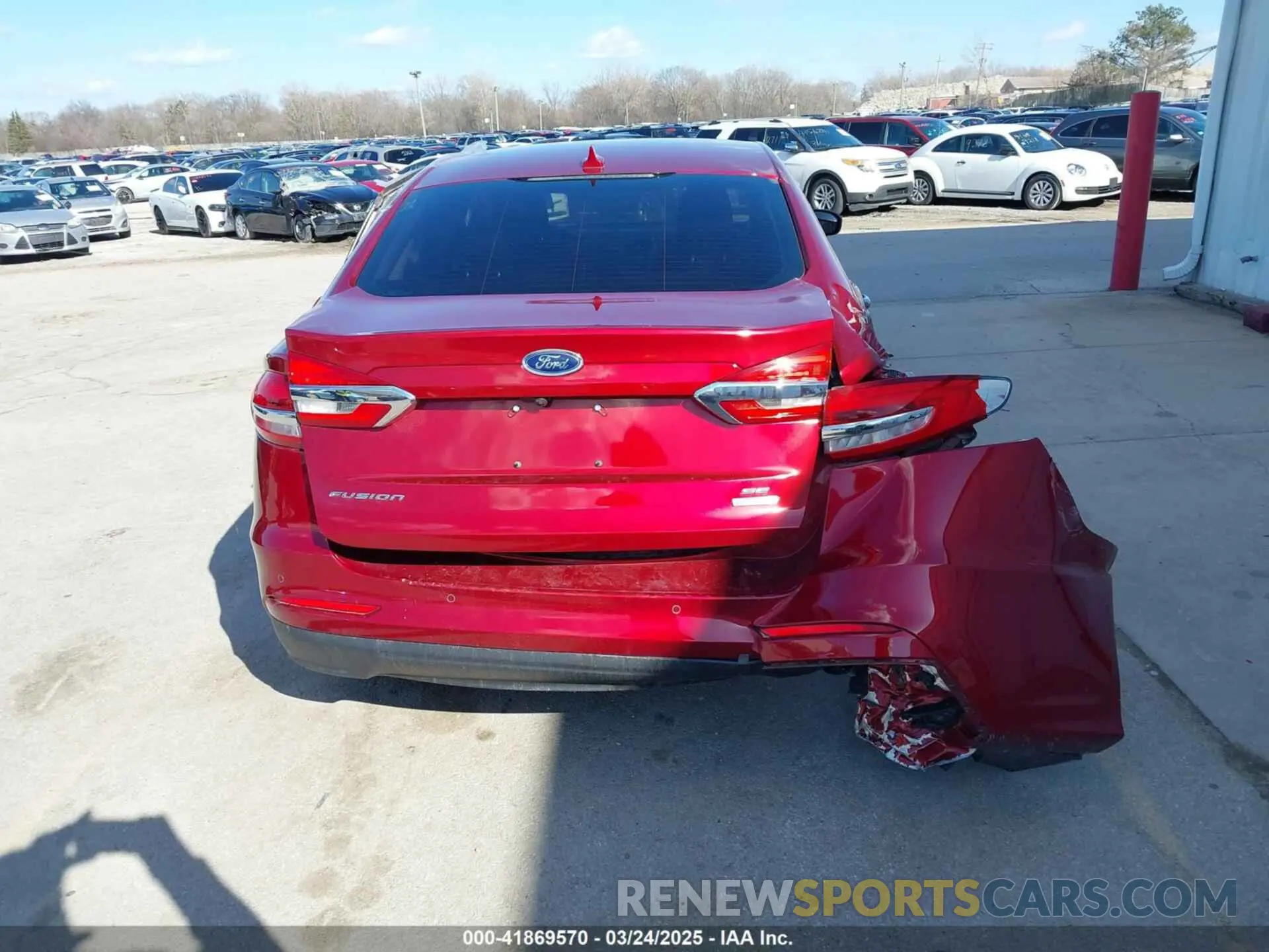 16 fotografías del automóvil dañado 3FA6P0HD4KR132068 FORD FUSION 2019