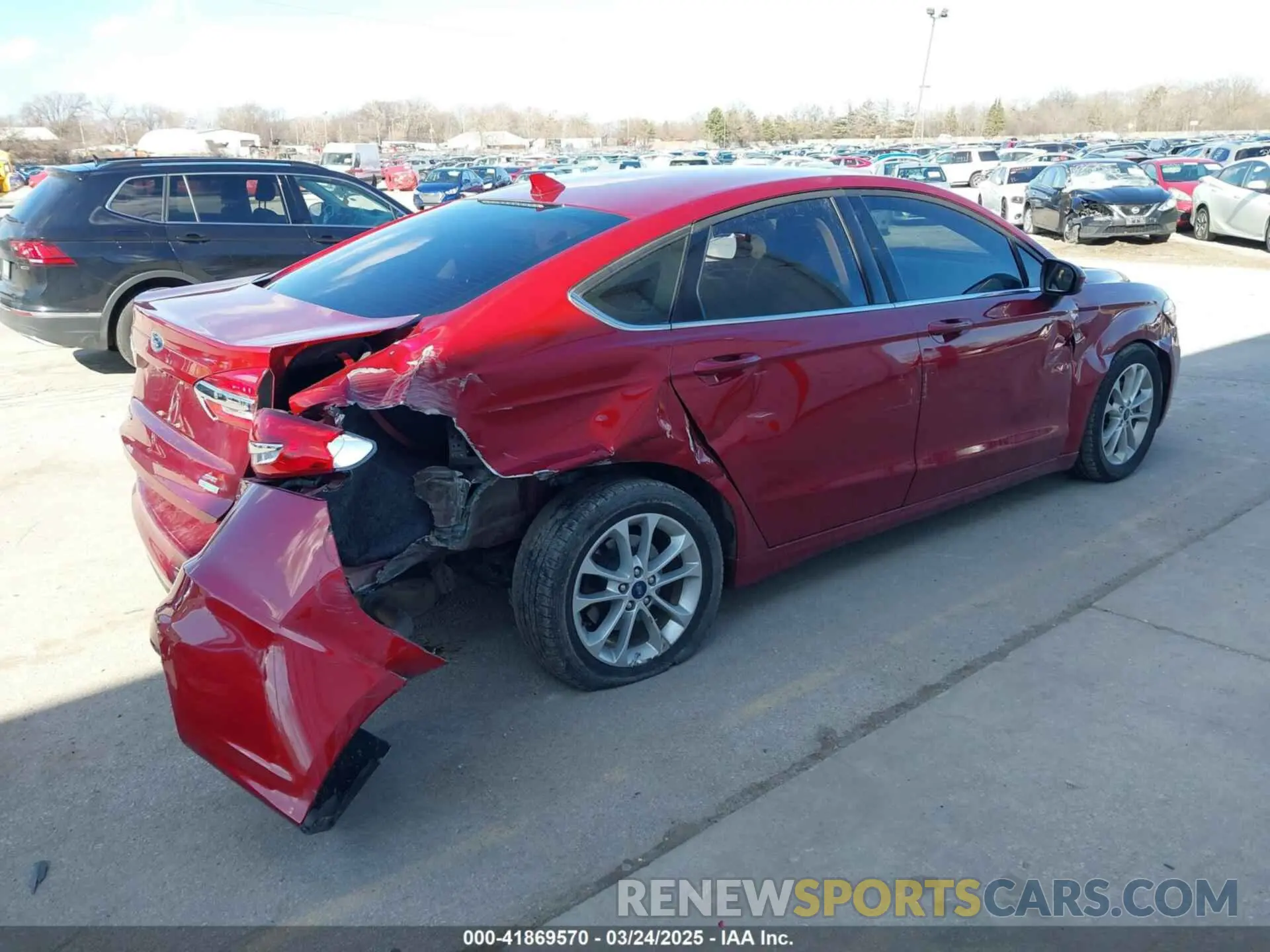 4 fotografías del automóvil dañado 3FA6P0HD4KR132068 FORD FUSION 2019