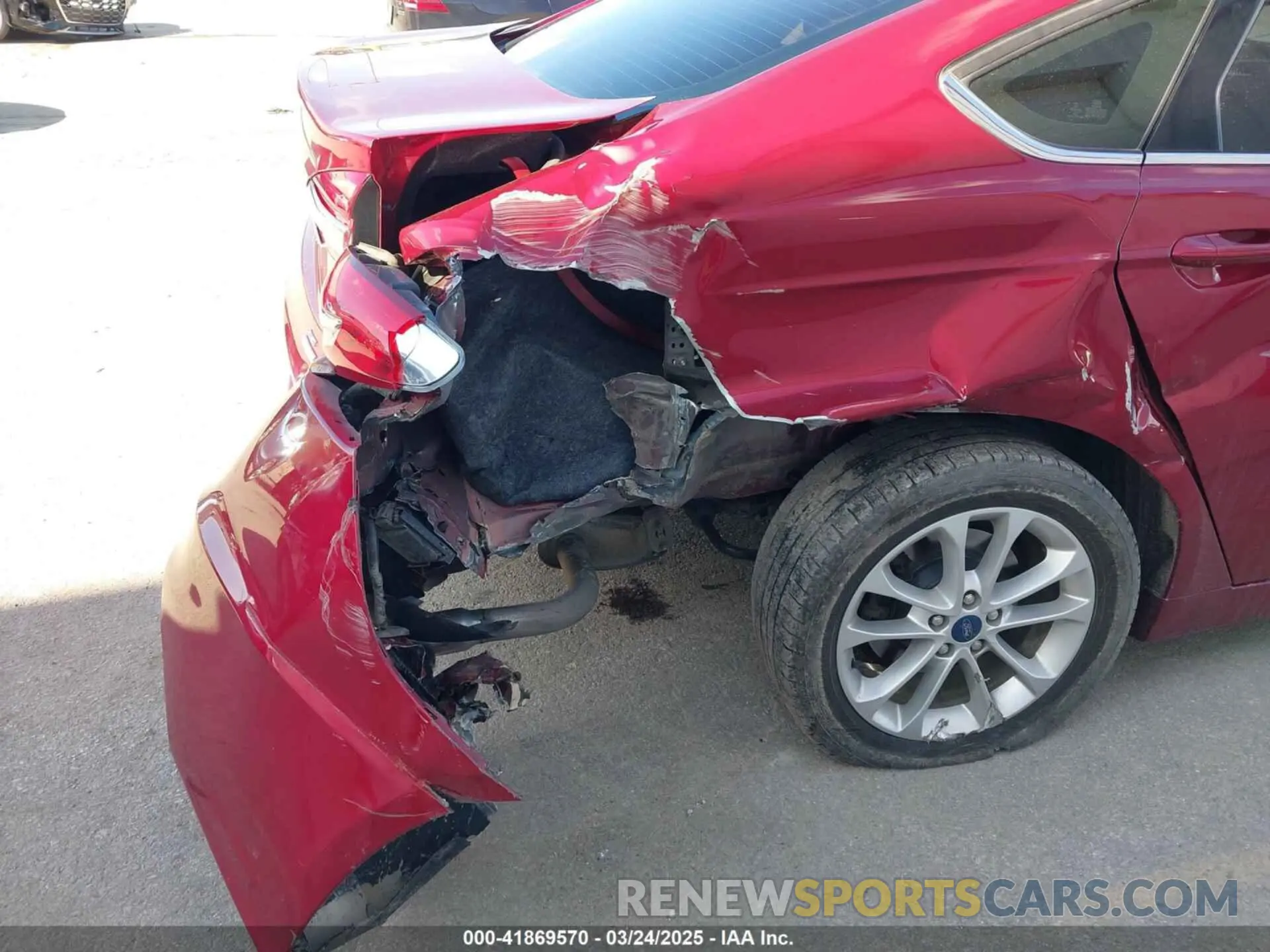 6 fotografías del automóvil dañado 3FA6P0HD4KR132068 FORD FUSION 2019
