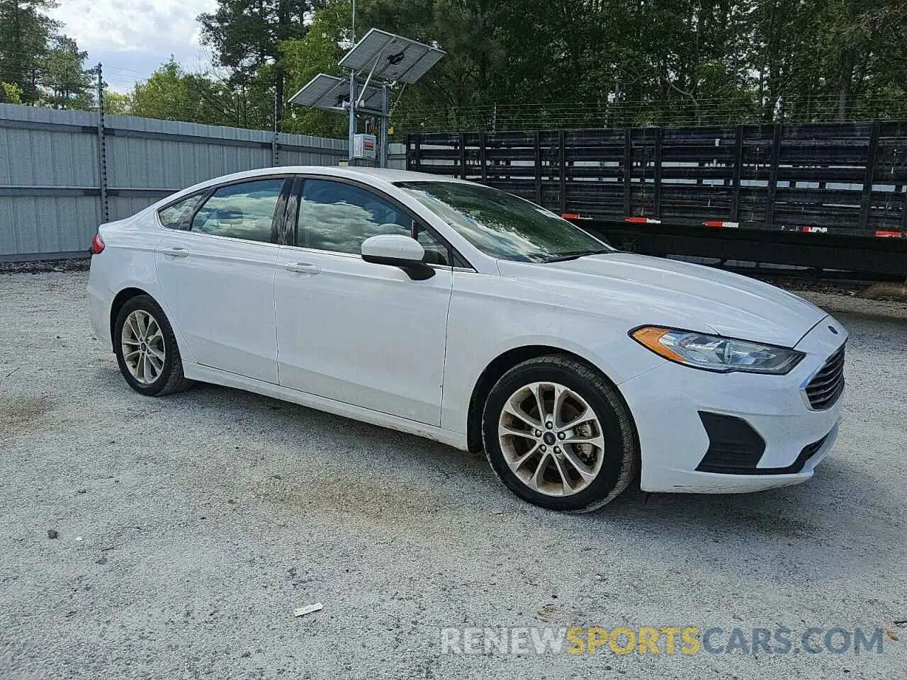 4 fotografías del automóvil dañado 3FA6P0HD4KR145810 FORD FUSION 2019