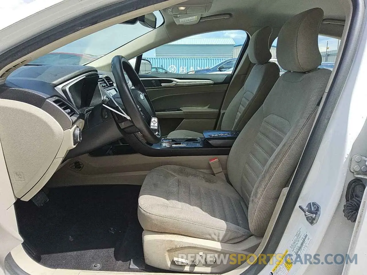 7 fotografías del automóvil dañado 3FA6P0HD4KR145810 FORD FUSION 2019