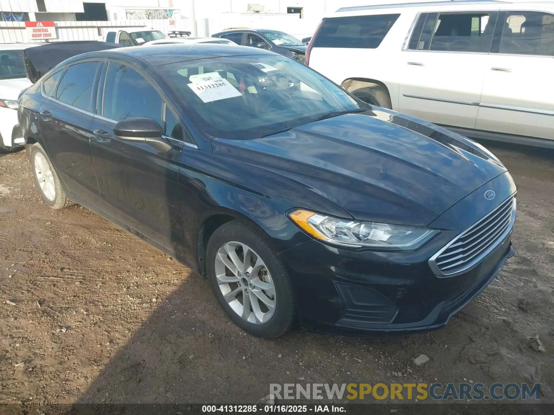 1 fotografías del automóvil dañado 3FA6P0HD4KR161117 FORD FUSION 2019