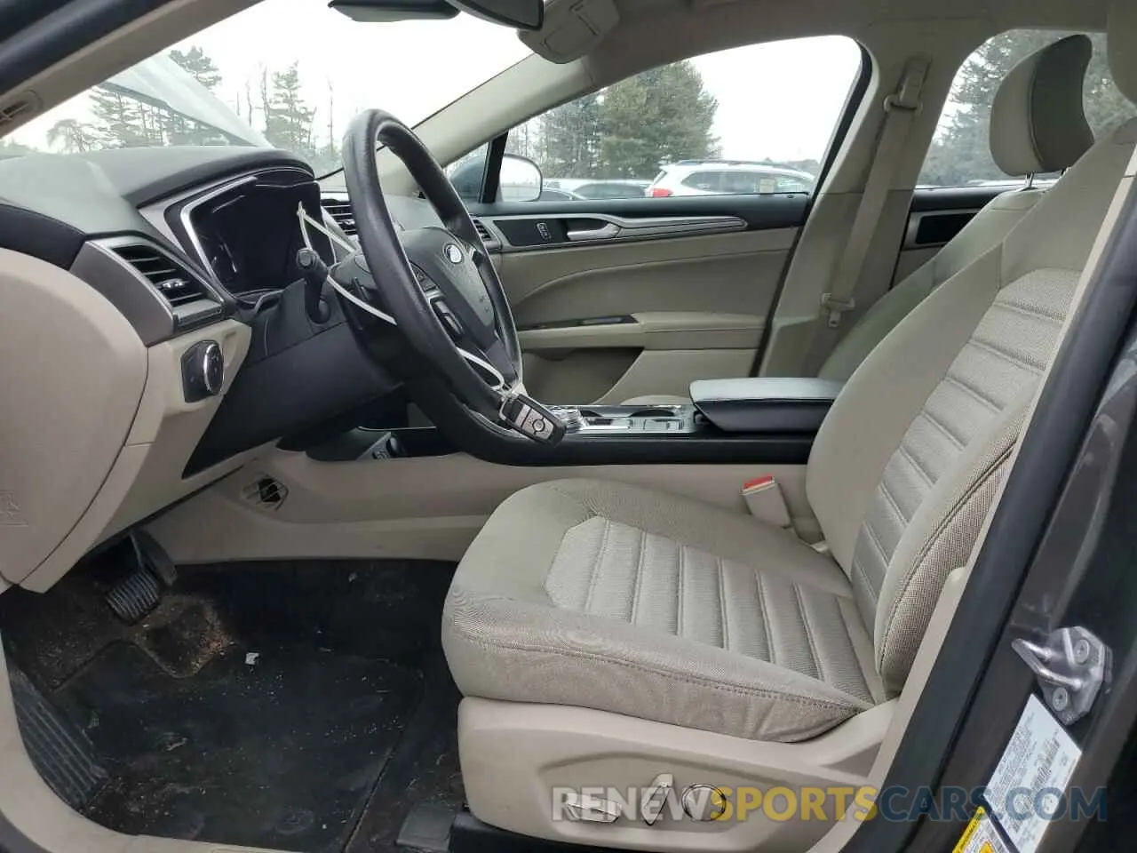 7 fotografías del automóvil dañado 3FA6P0HD4KR194859 FORD FUSION 2019