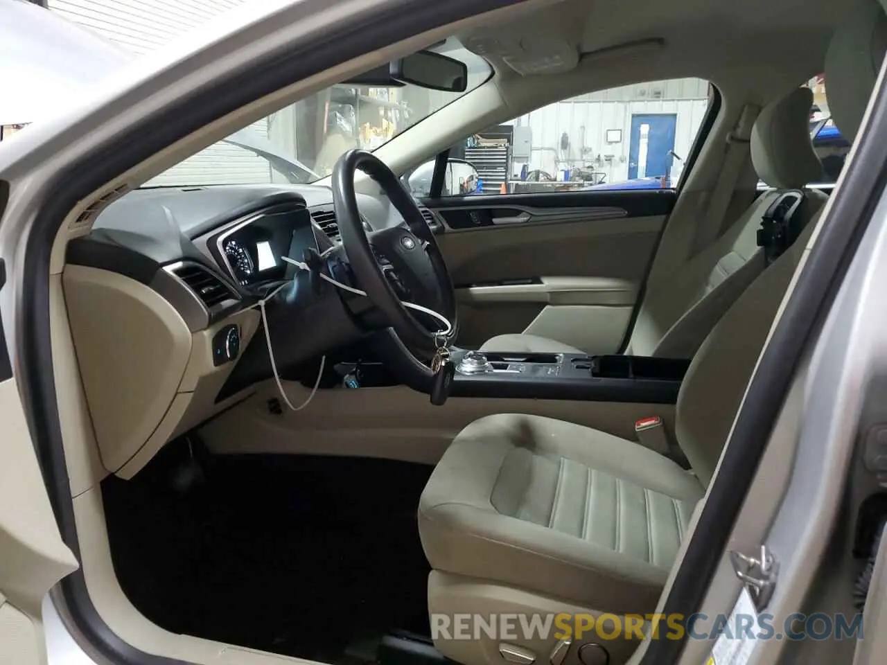 7 fotografías del automóvil dañado 3FA6P0HD4KR258799 FORD FUSION 2019