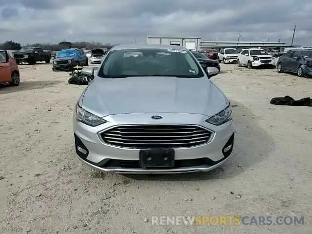 10 fotografías del automóvil dañado 3FA6P0HD5KR132662 FORD FUSION 2019
