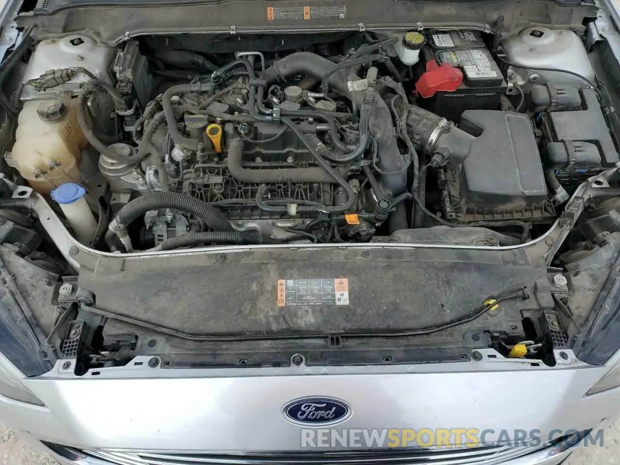 12 fotografías del automóvil dañado 3FA6P0HD5KR132662 FORD FUSION 2019