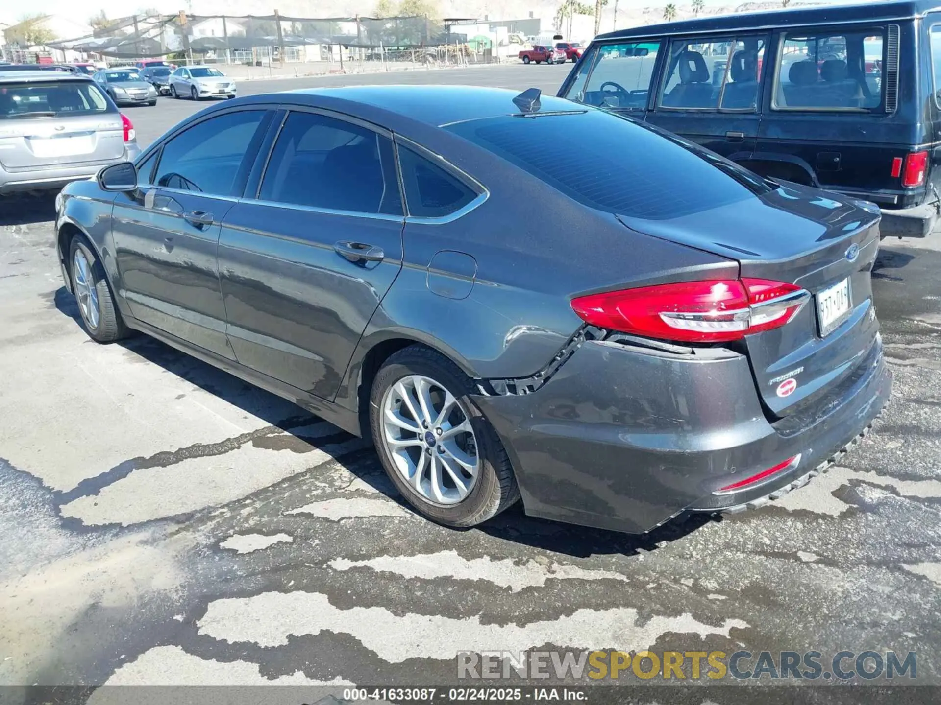 3 fotografías del automóvil dañado 3FA6P0HD5KR176497 FORD FUSION 2019