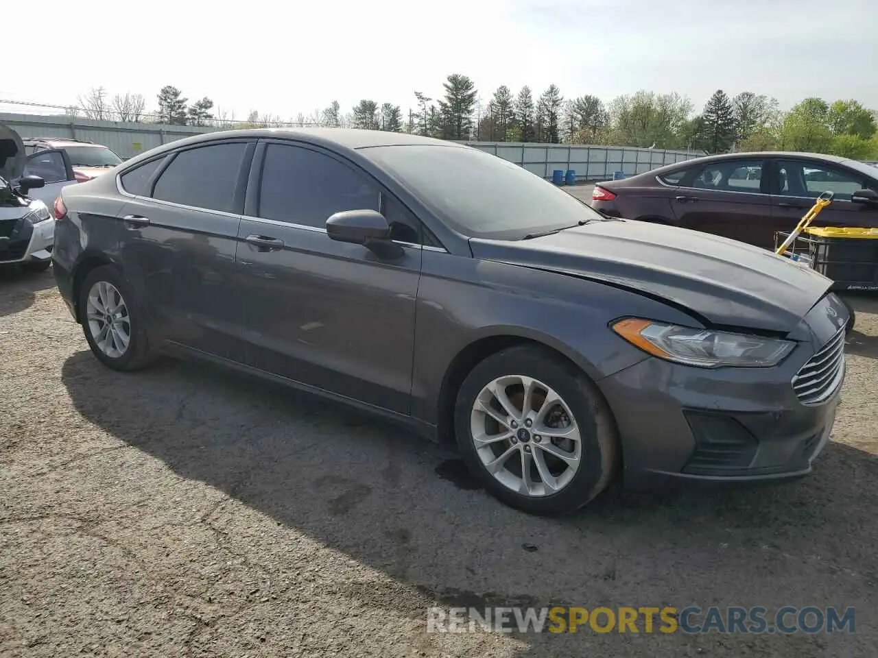 4 fotografías del automóvil dañado 3FA6P0HD5KR203486 FORD FUSION 2019
