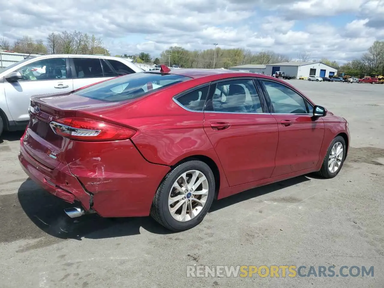 3 fotografías del automóvil dañado 3FA6P0HD6KR126207 FORD FUSION 2019