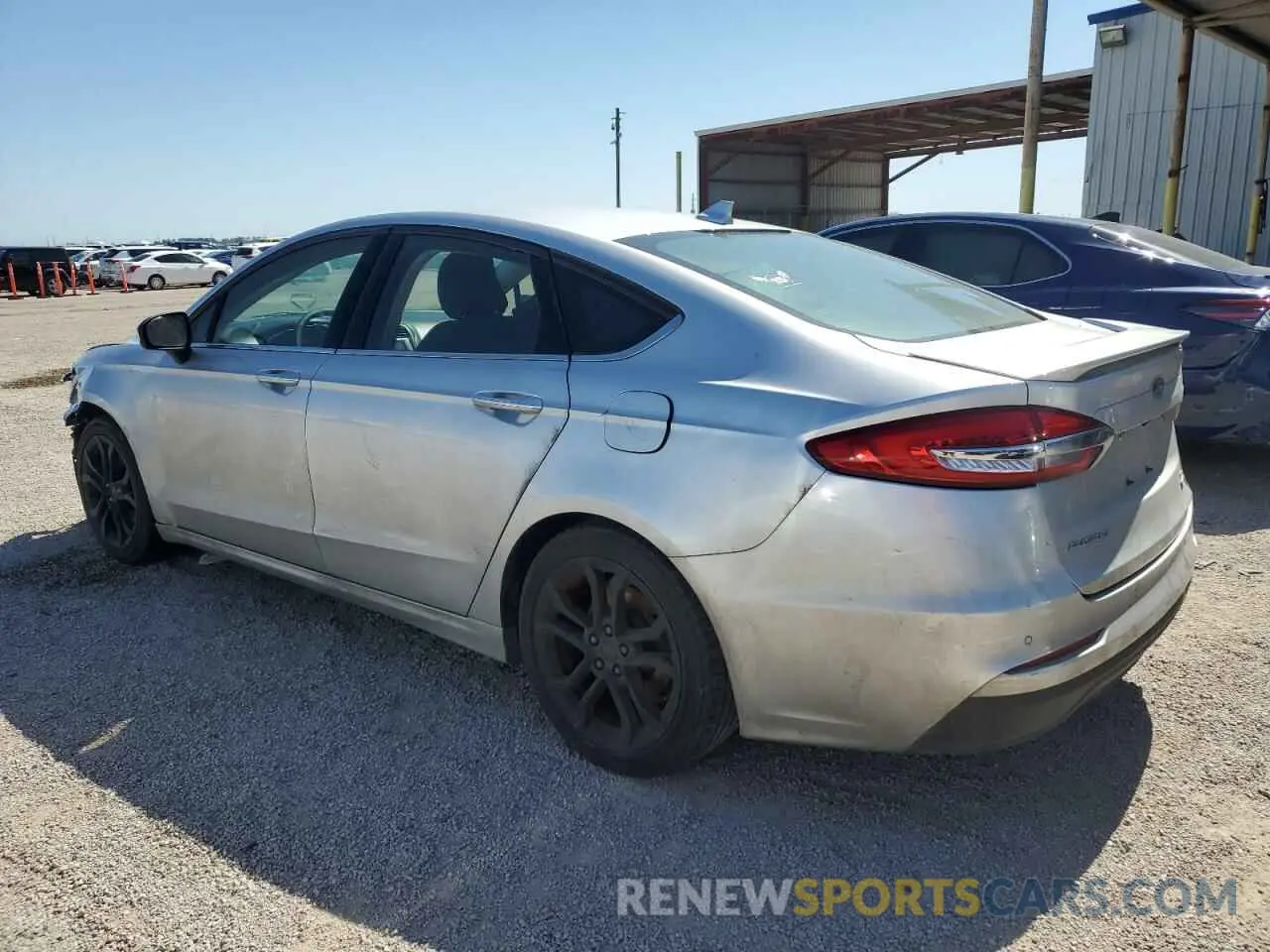 2 fotografías del automóvil dañado 3FA6P0HD6KR171762 FORD FUSION 2019