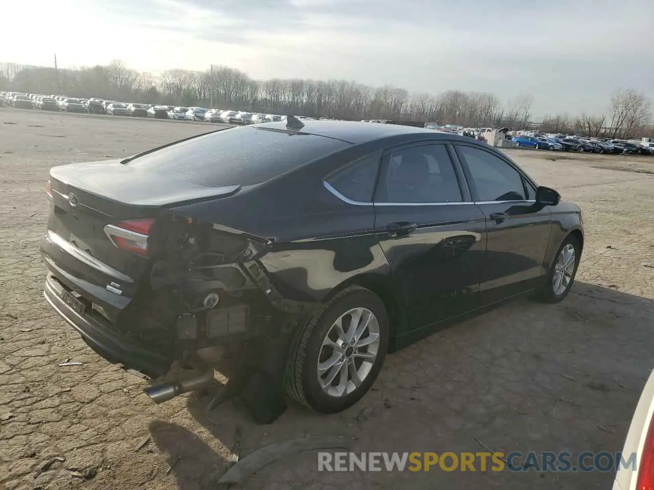3 fotografías del automóvil dañado 3FA6P0HD6KR199061 FORD FUSION 2019