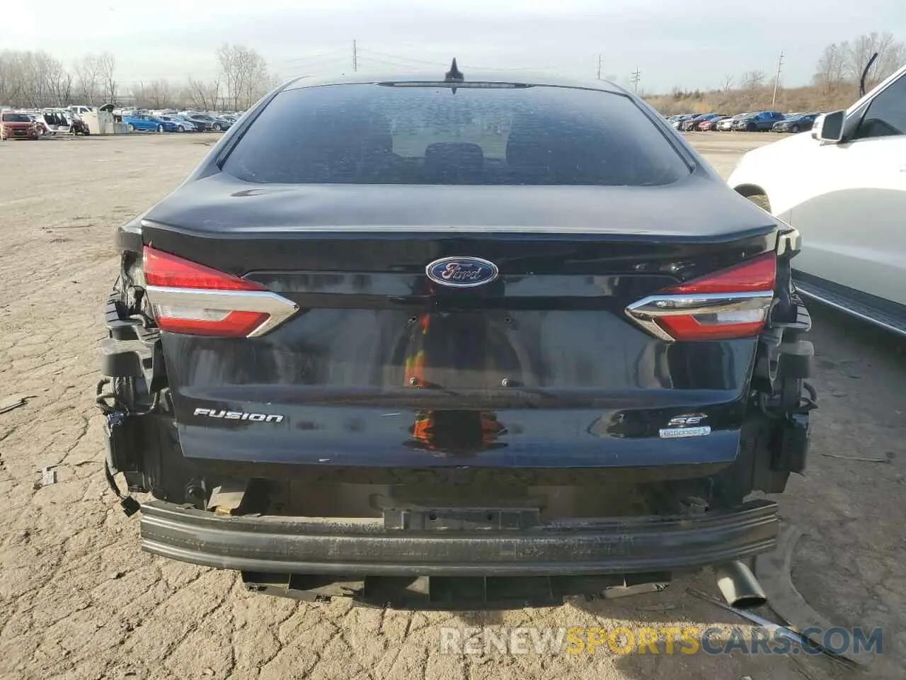 6 fotografías del automóvil dañado 3FA6P0HD6KR199061 FORD FUSION 2019
