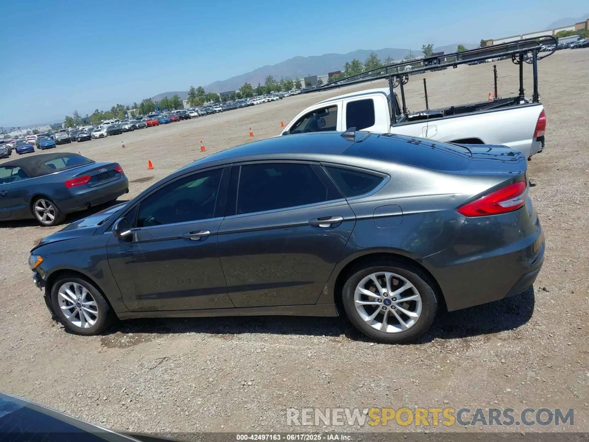 15 fotografías del automóvil dañado 3FA6P0HD6KR251742 FORD FUSION 2019