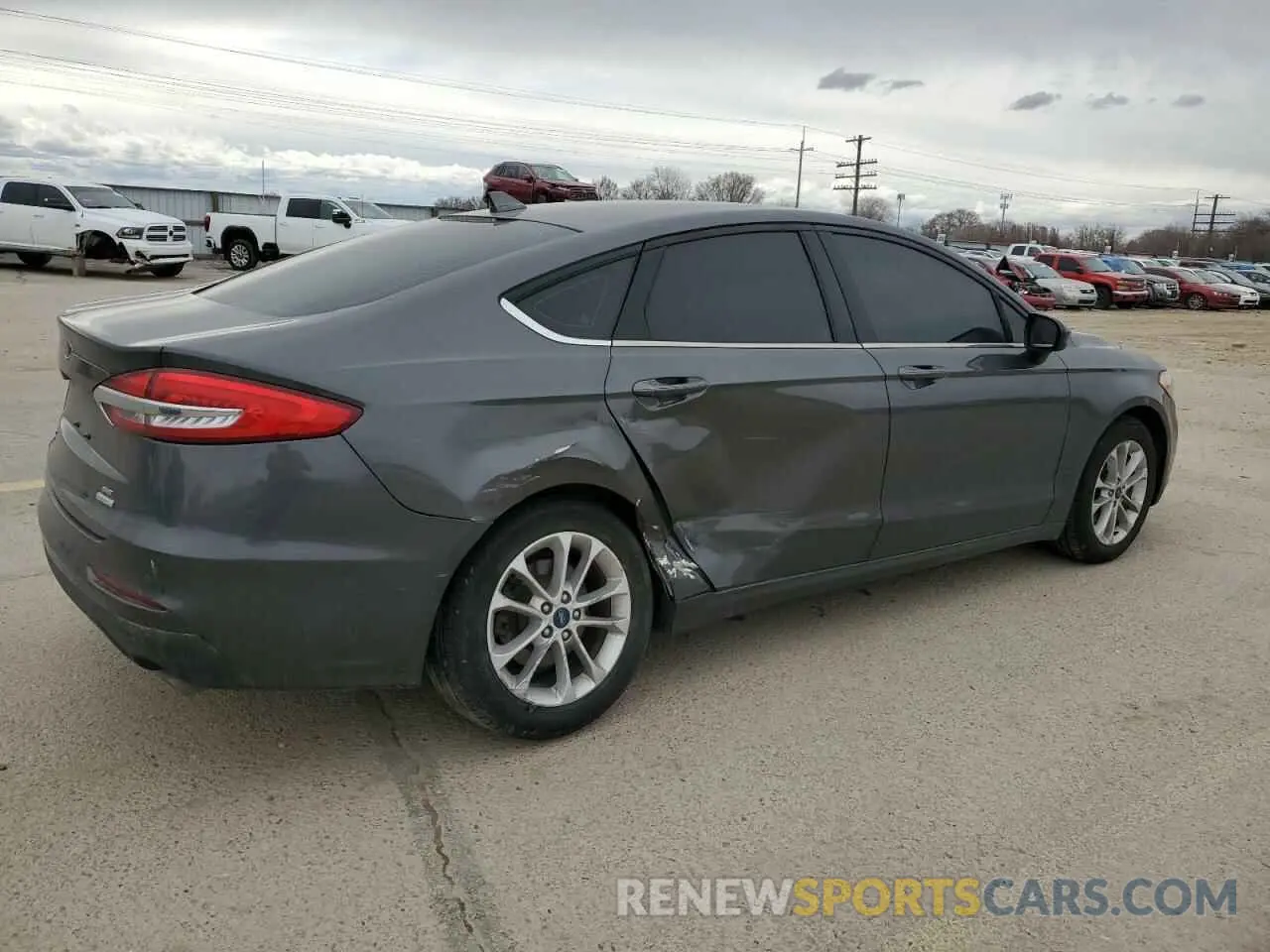 3 fotografías del automóvil dañado 3FA6P0HD6KR262059 FORD FUSION 2019