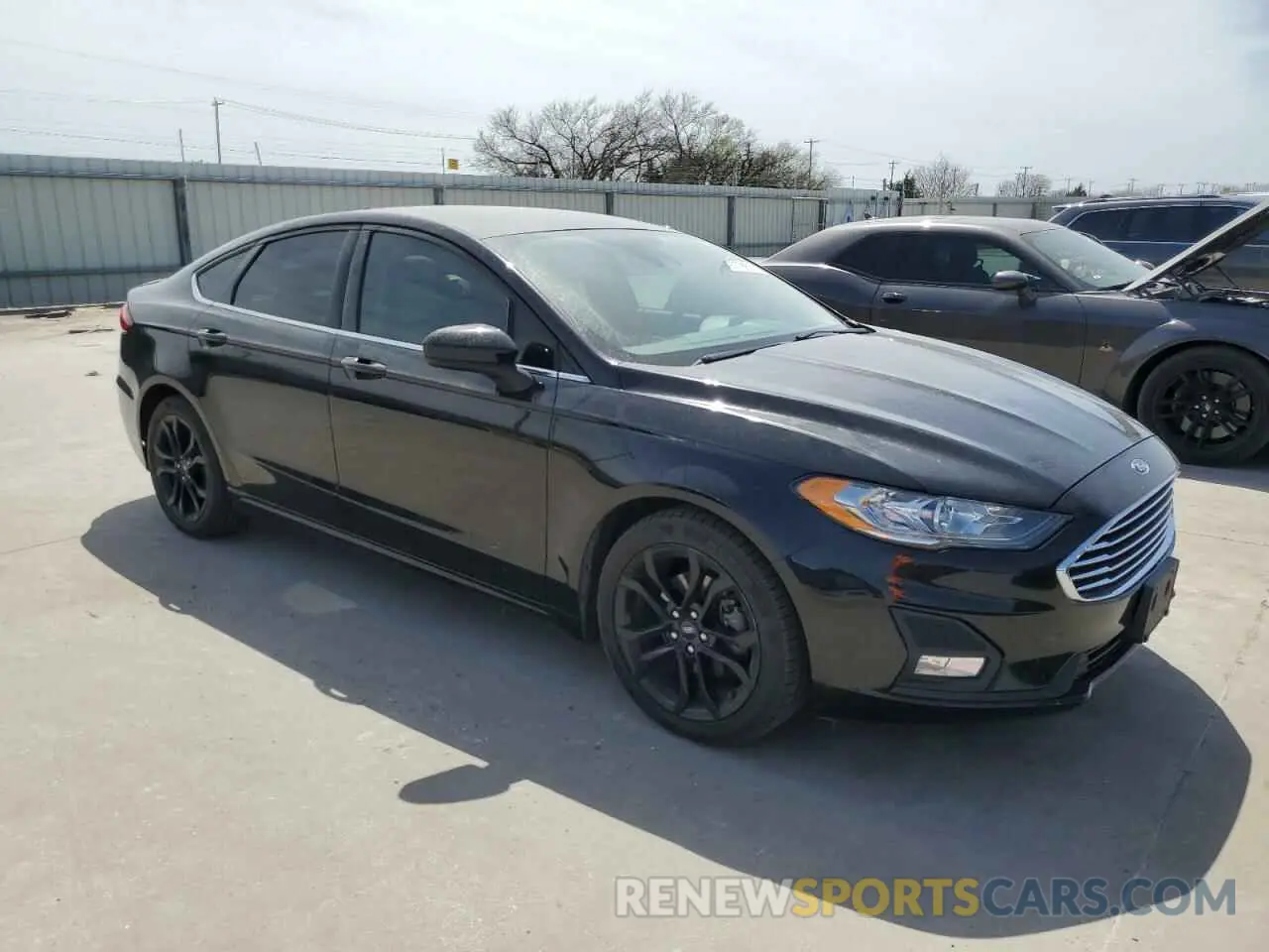 4 fotografías del automóvil dañado 3FA6P0HD6KR283560 FORD FUSION 2019