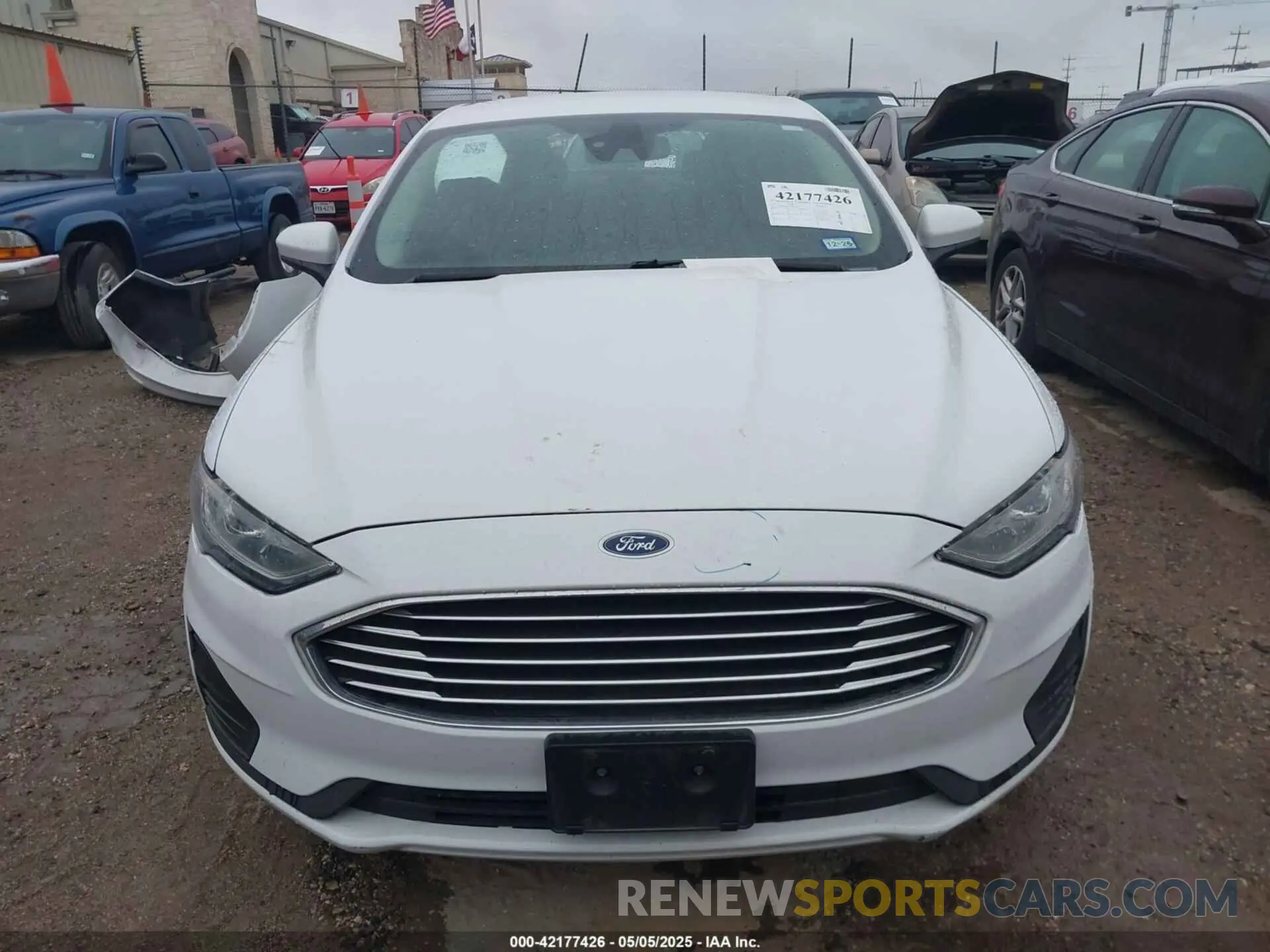 13 fotografías del automóvil dañado 3FA6P0HD7KR103180 FORD FUSION 2019