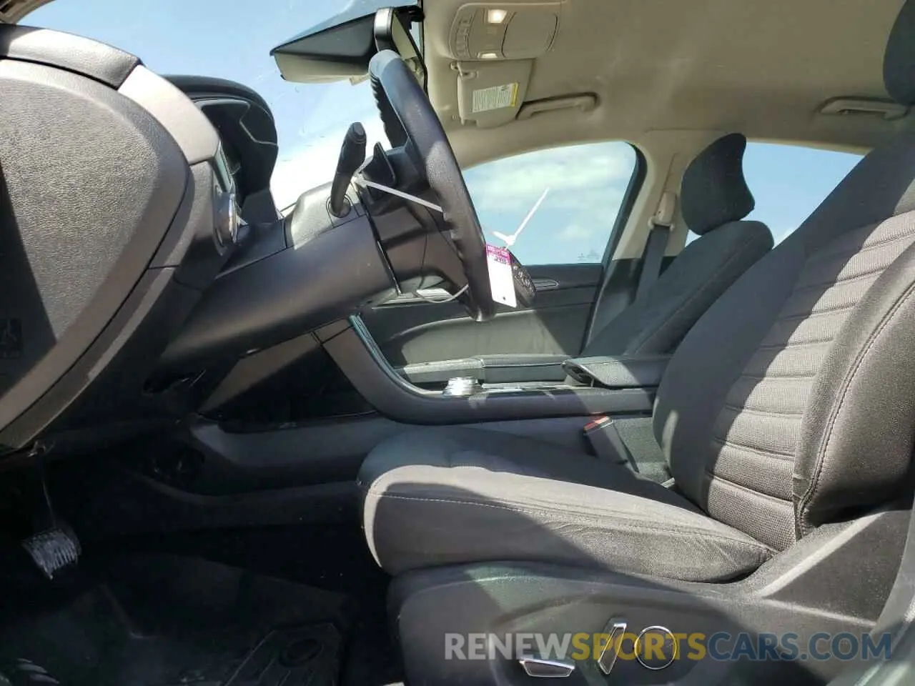 7 fotografías del automóvil dañado 3FA6P0HD7KR113434 FORD FUSION 2019