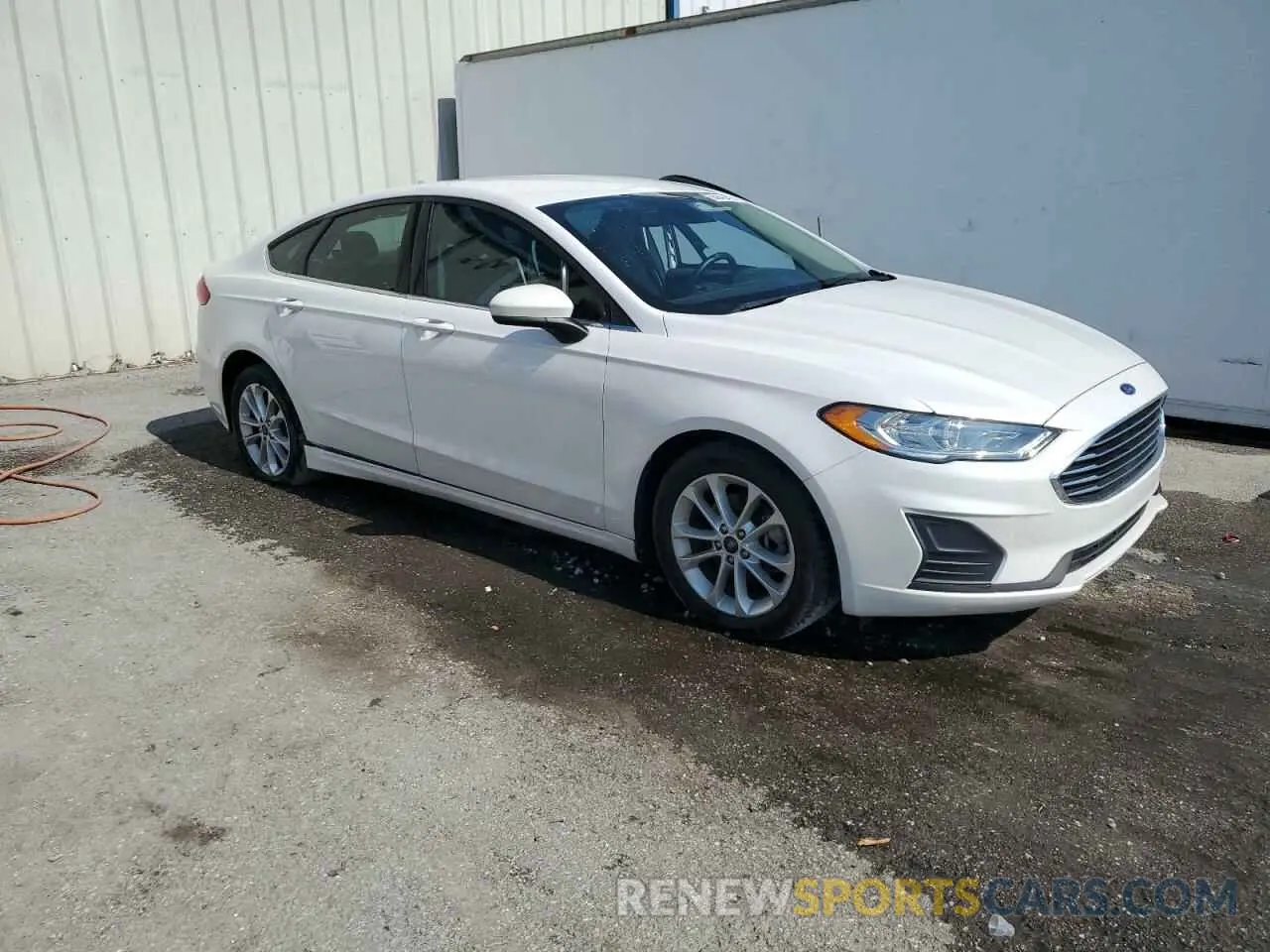 4 fotografías del automóvil dañado 3FA6P0HD7KR127799 FORD FUSION 2019