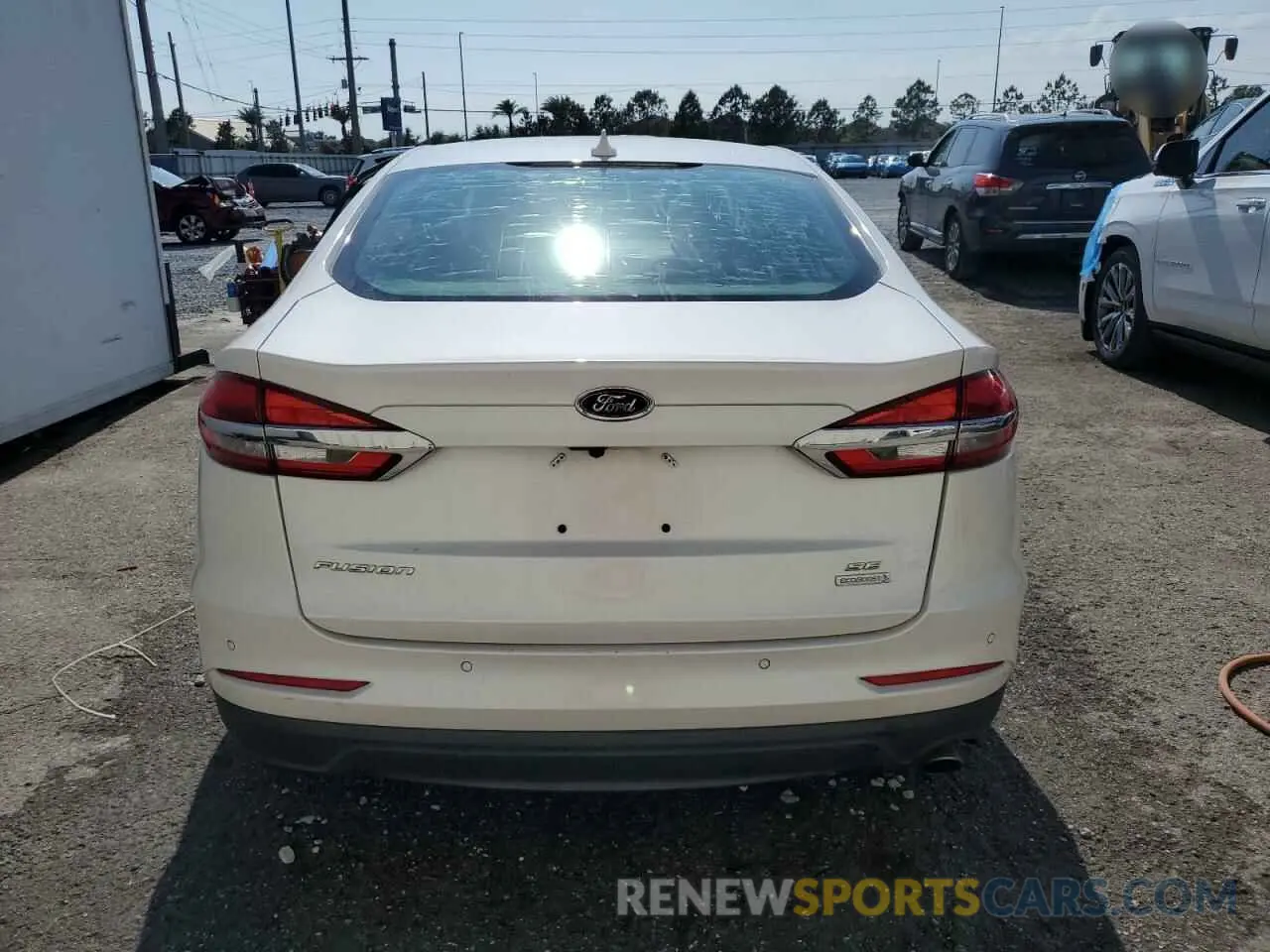 6 fotografías del automóvil dañado 3FA6P0HD7KR127799 FORD FUSION 2019