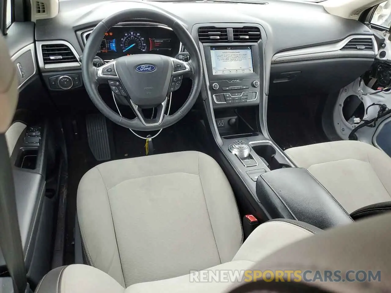 8 fotografías del automóvil dañado 3FA6P0HD7KR146465 FORD FUSION 2019