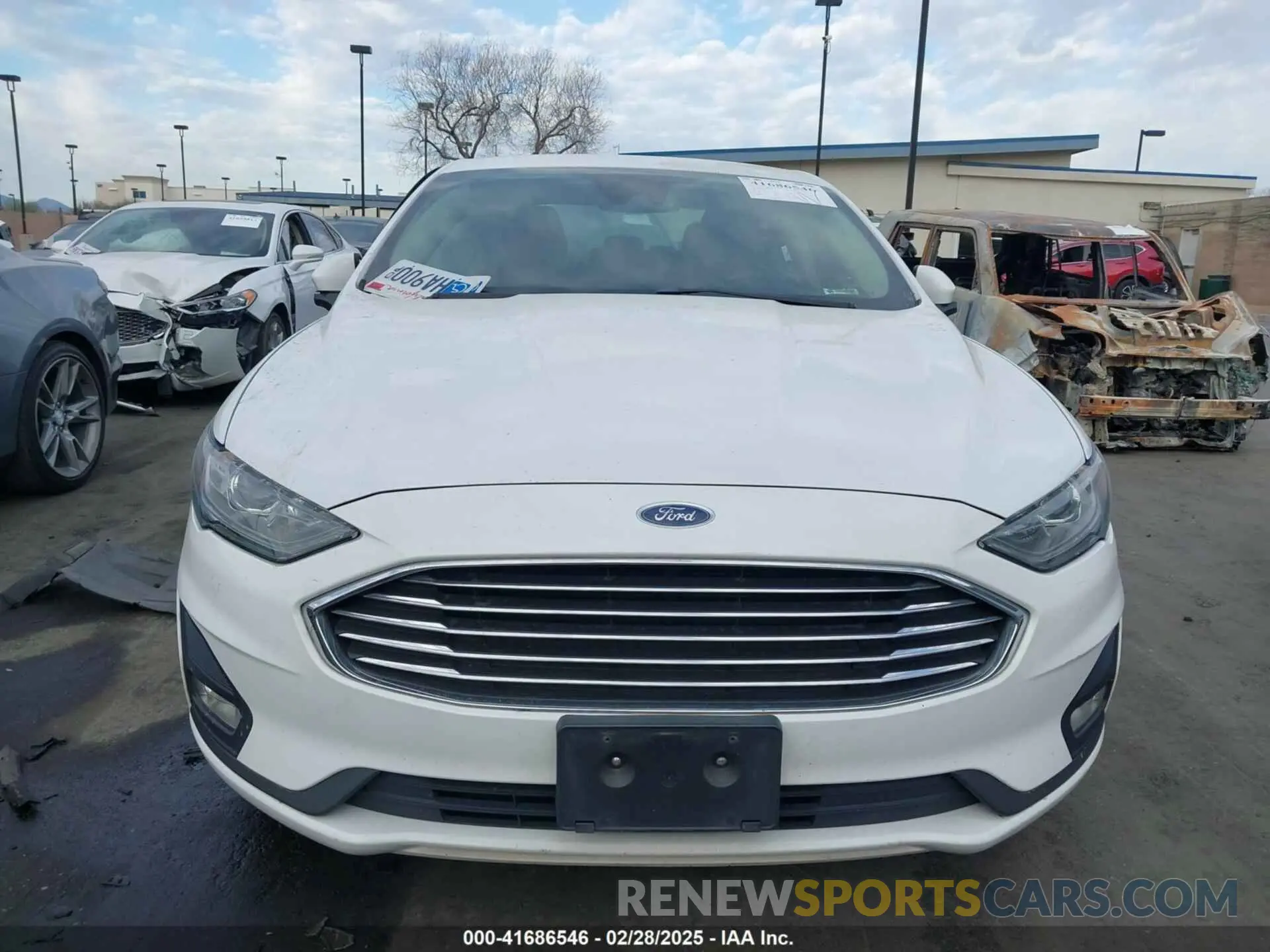 12 fotografías del automóvil dañado 3FA6P0HD7KR200699 FORD FUSION 2019