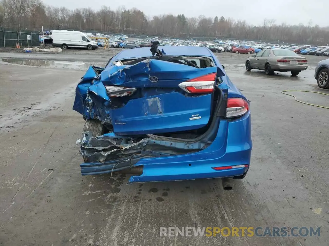 6 fotografías del automóvil dañado 3FA6P0HD7KR203456 FORD FUSION 2019
