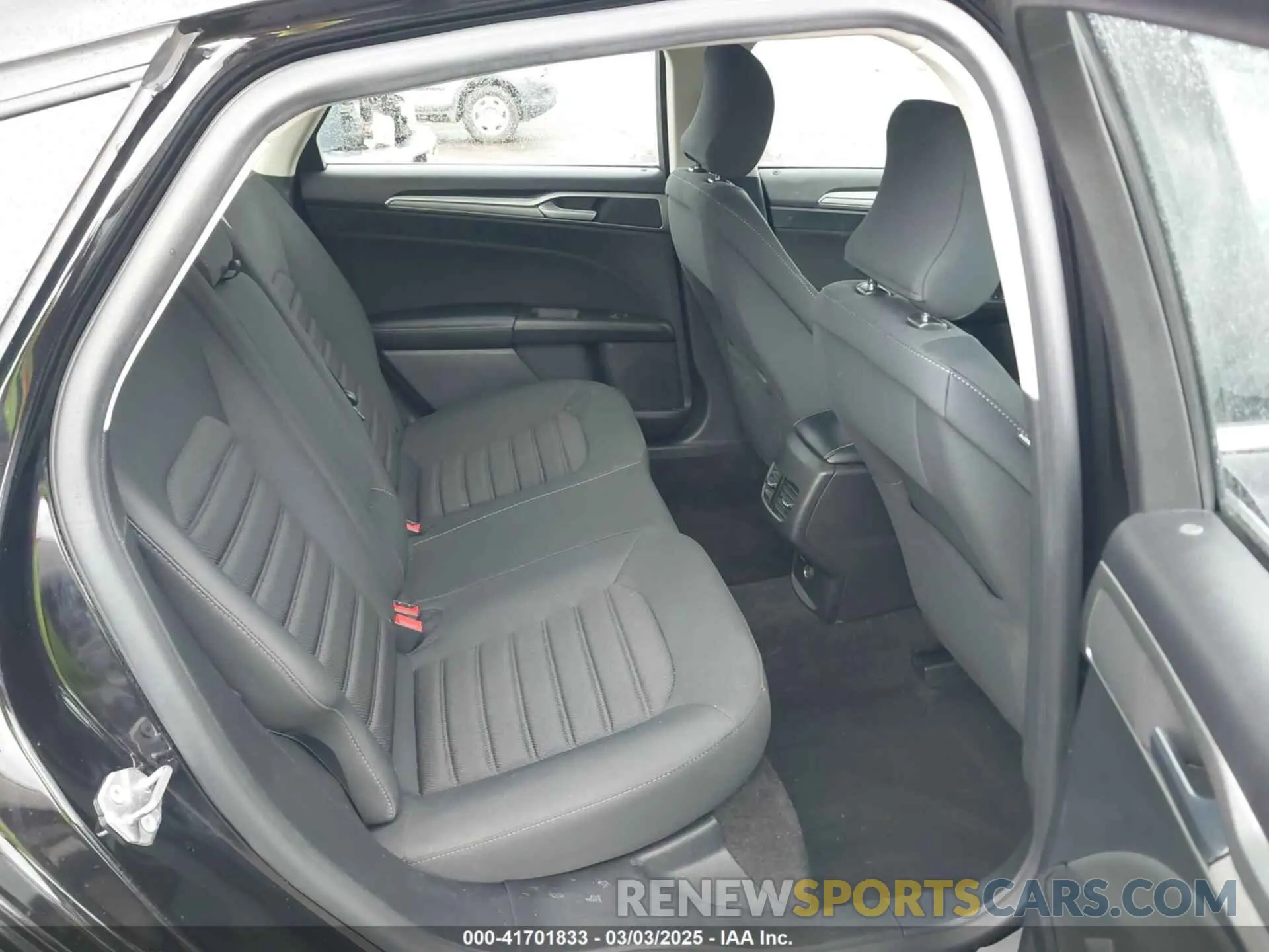 8 fotografías del automóvil dañado 3FA6P0HD8KR179507 FORD FUSION 2019