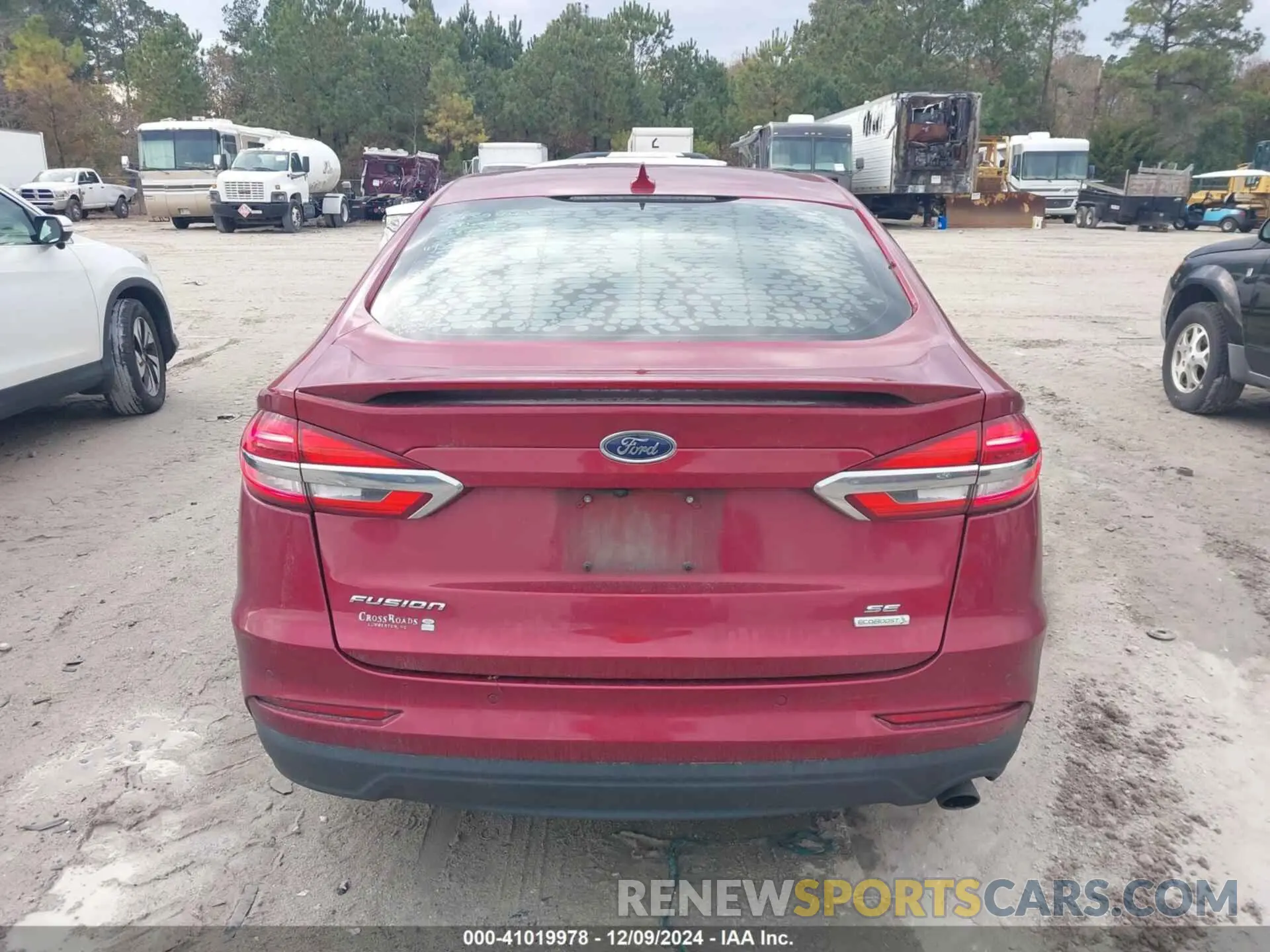 16 fotografías del automóvil dañado 3FA6P0HD8KR229239 FORD FUSION 2019