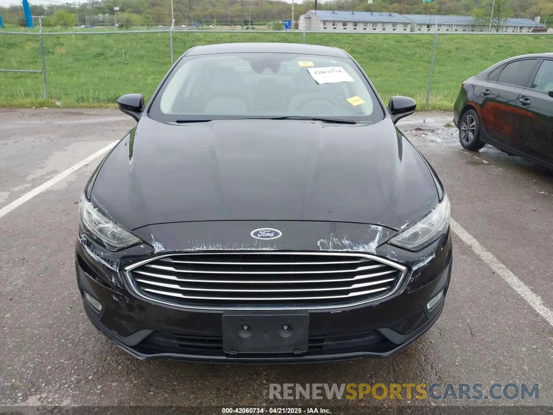12 fotografías del automóvil dañado 3FA6P0HD8KR250818 FORD FUSION 2019