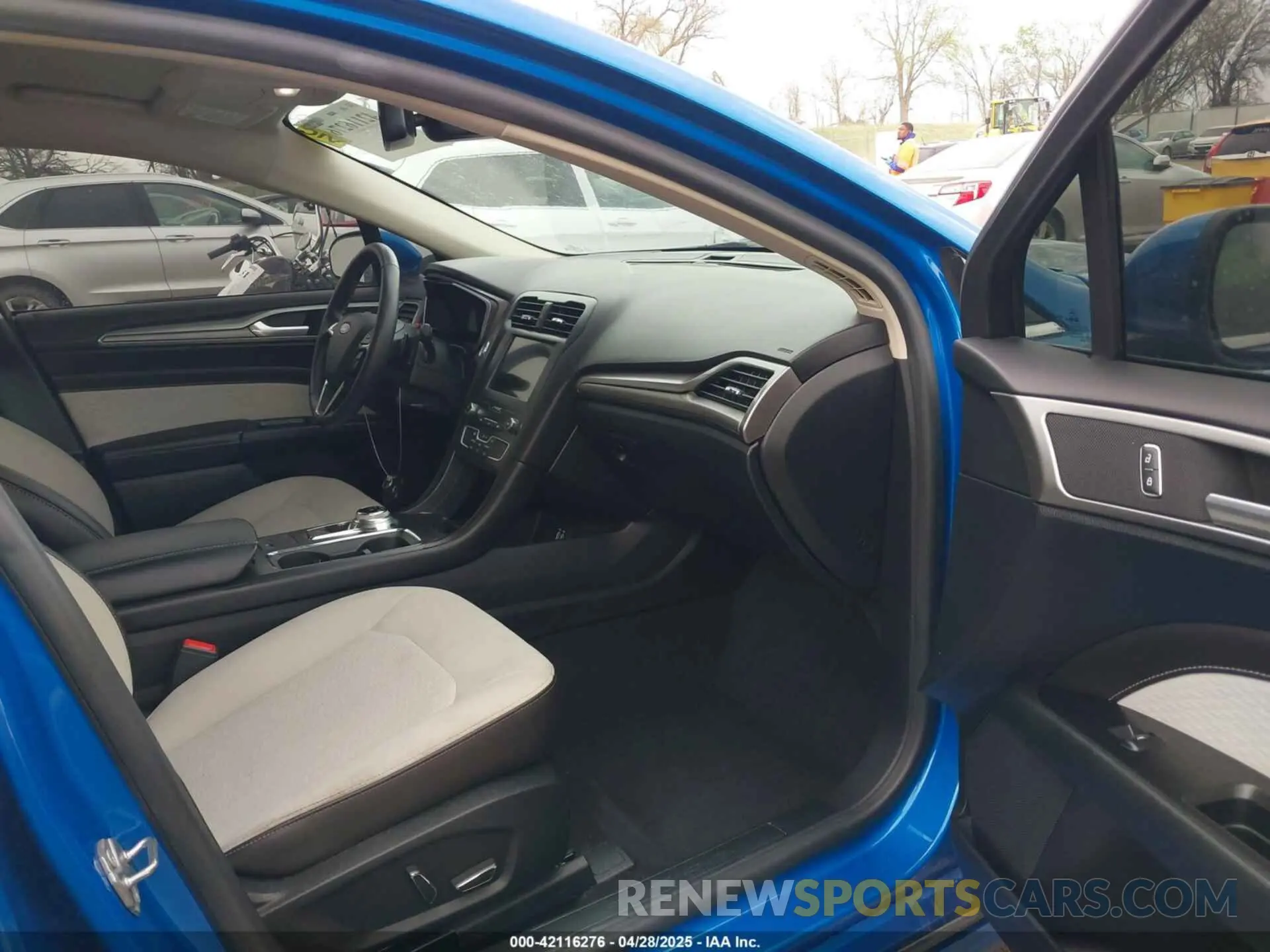 5 fotografías del automóvil dañado 3FA6P0HD8KR251595 FORD FUSION 2019
