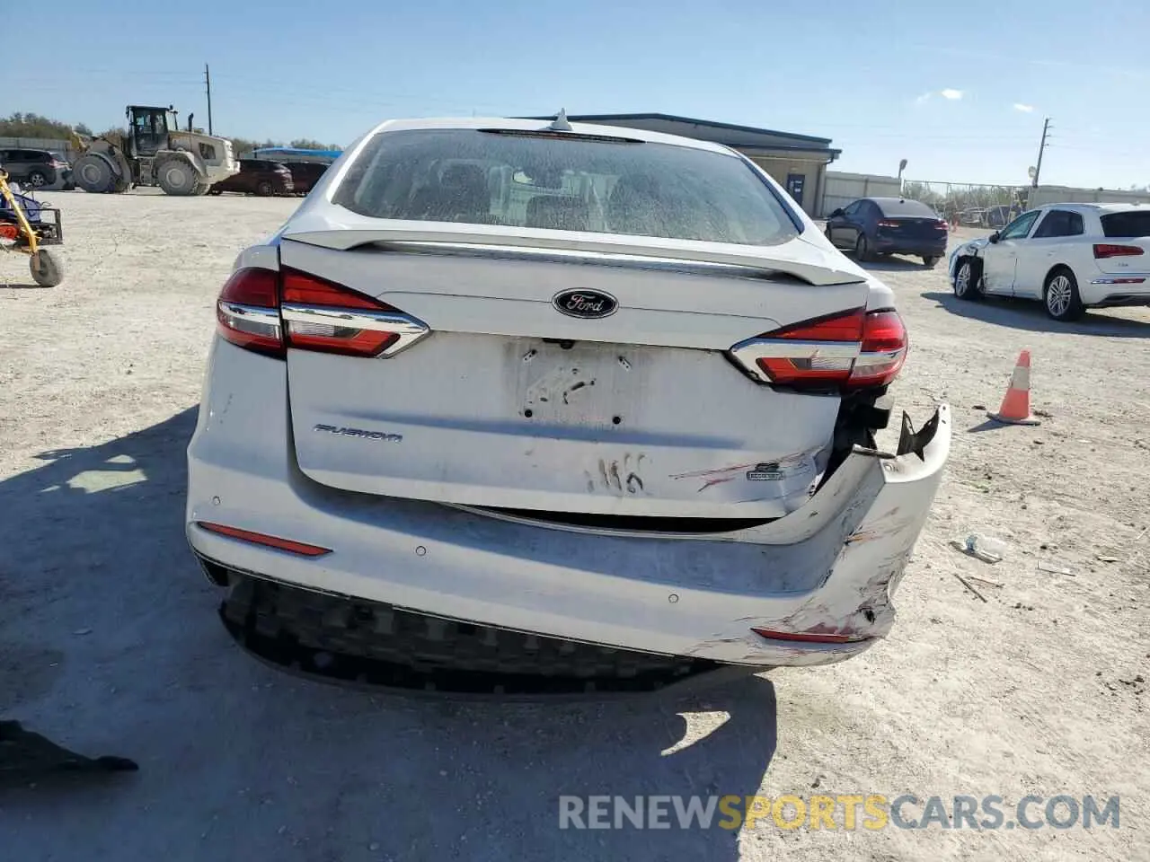 6 fotografías del automóvil dañado 3FA6P0HD8KR285861 FORD FUSION 2019