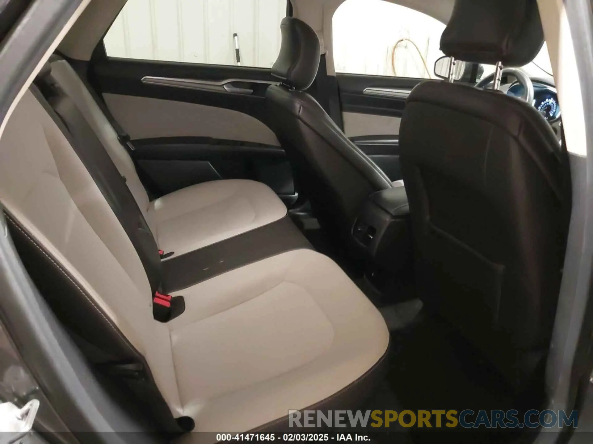 8 fotografías del automóvil dañado 3FA6P0HD9KR103813 FORD FUSION 2019