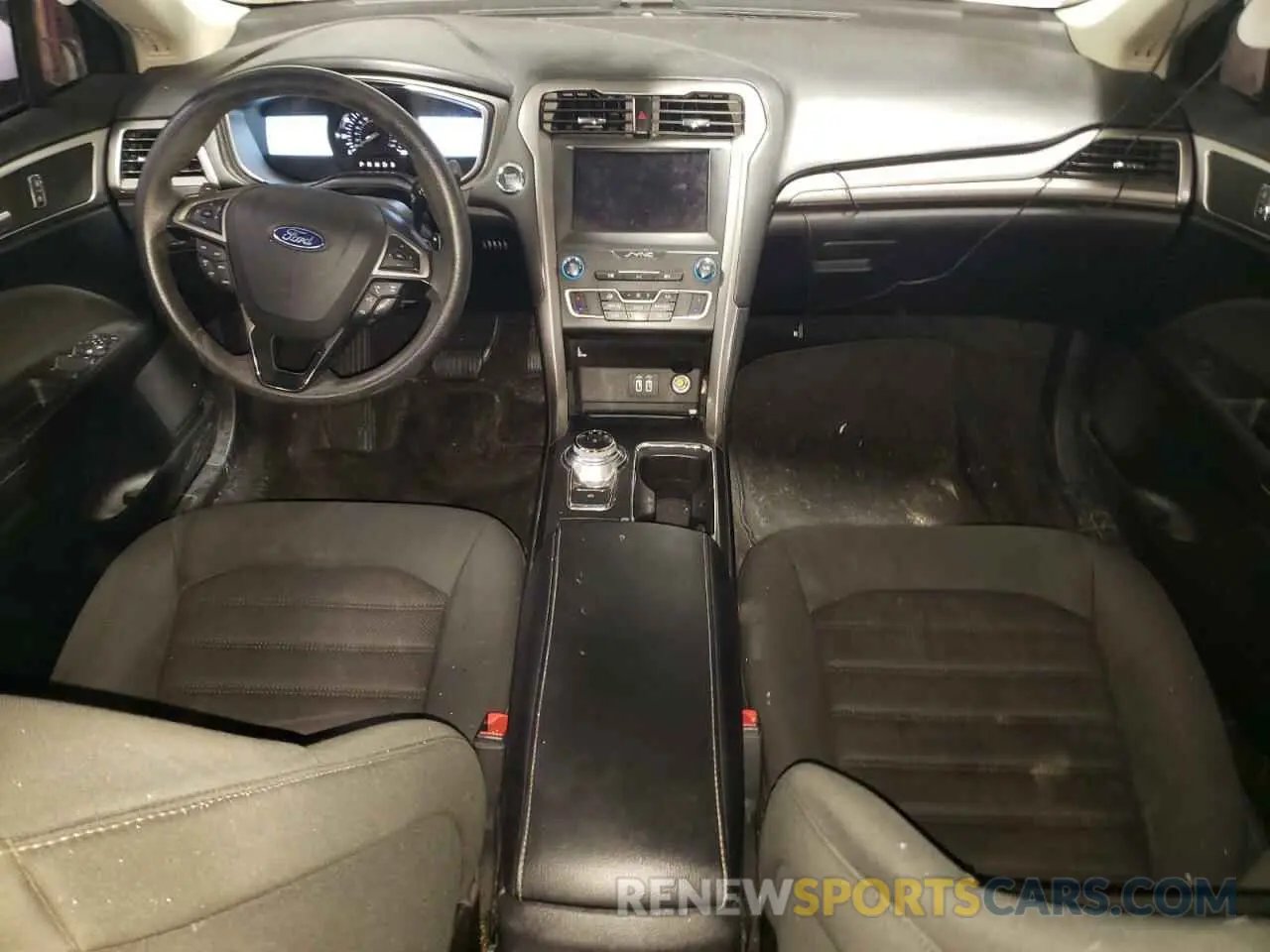 8 fotografías del automóvil dañado 3FA6P0HD9KR128968 FORD FUSION 2019