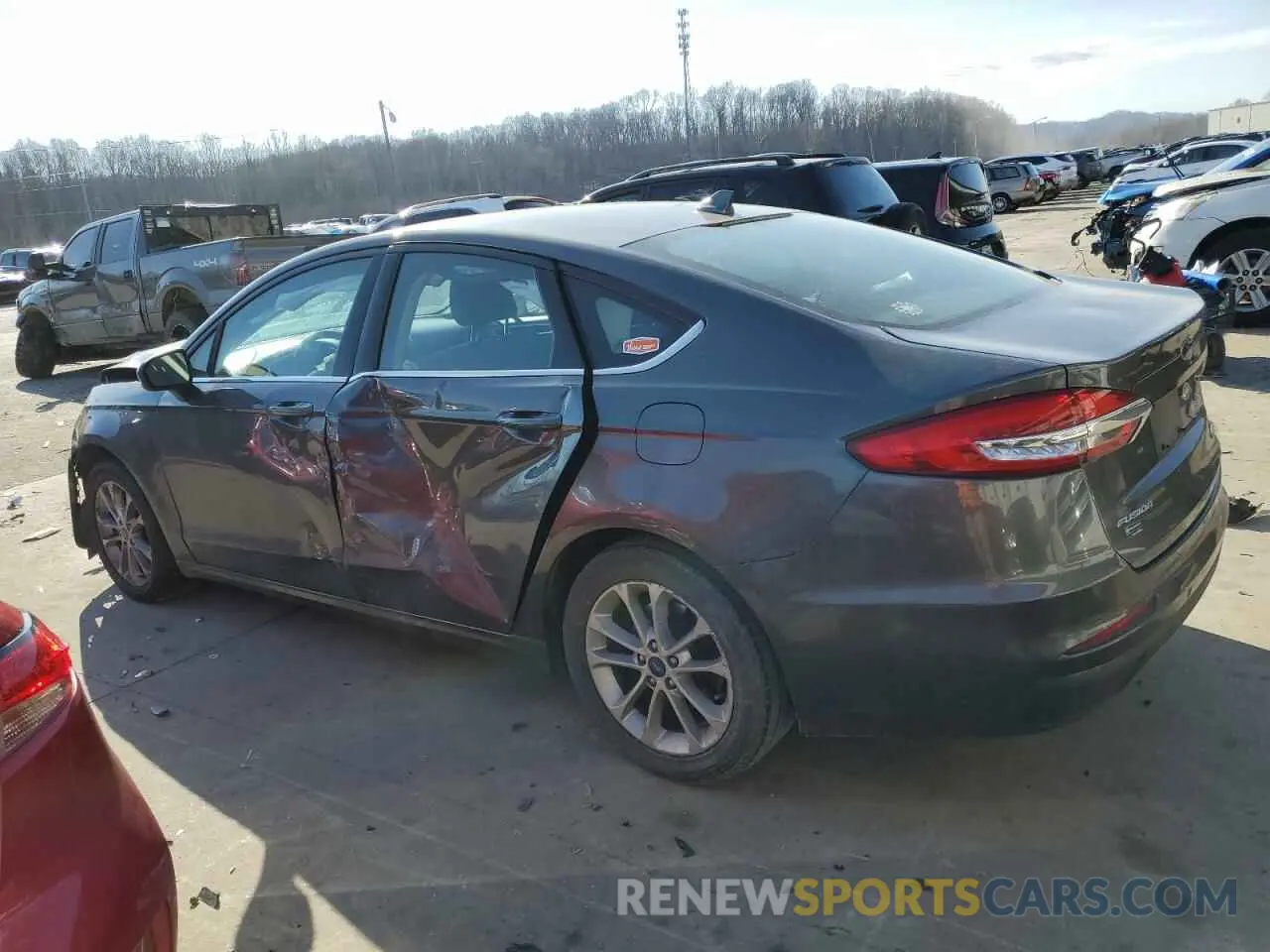 2 fotografías del automóvil dañado 3FA6P0HD9KR151179 FORD FUSION 2019
