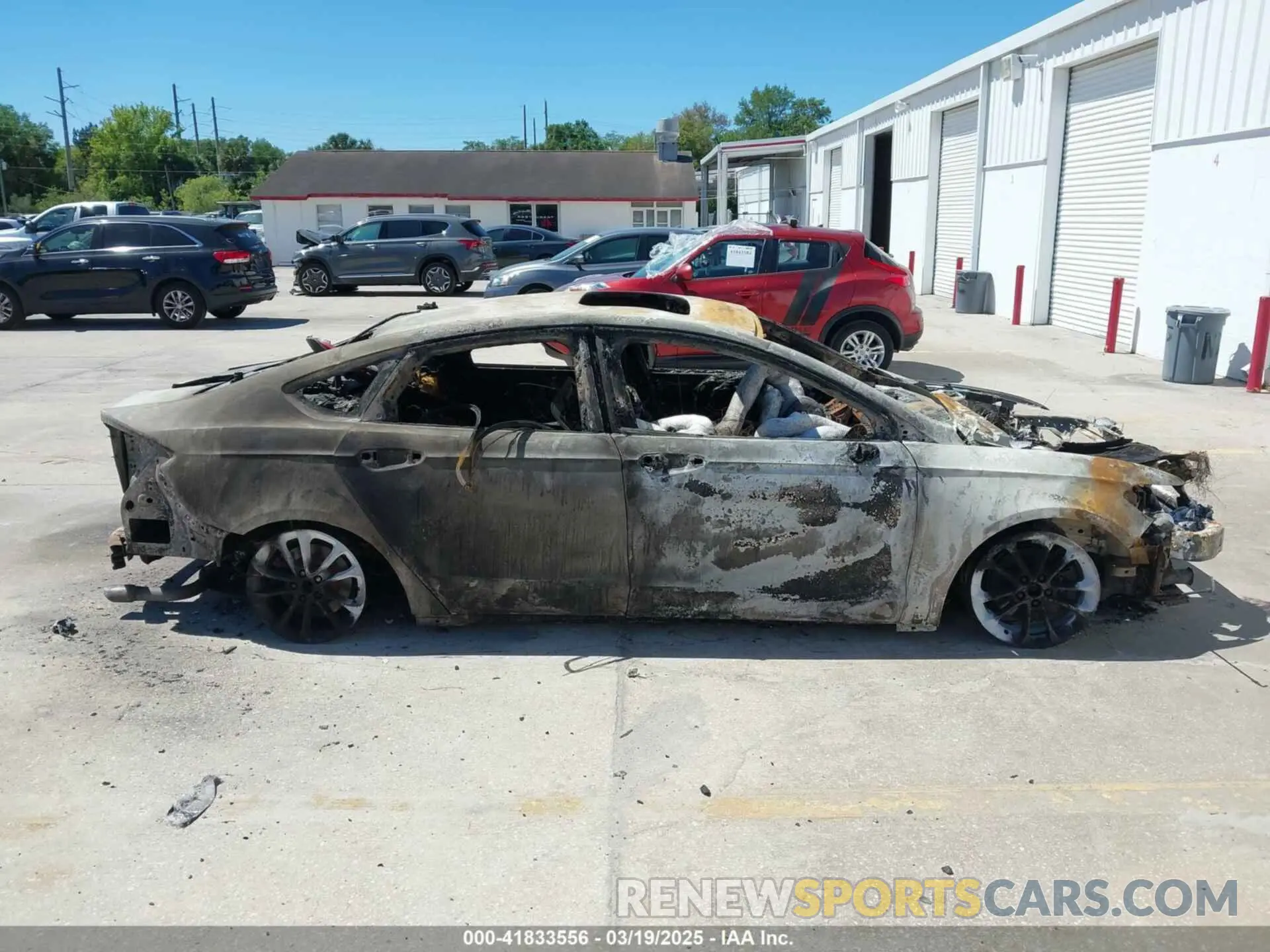 13 fotografías del automóvil dañado 3FA6P0HD9KR193819 FORD FUSION 2019