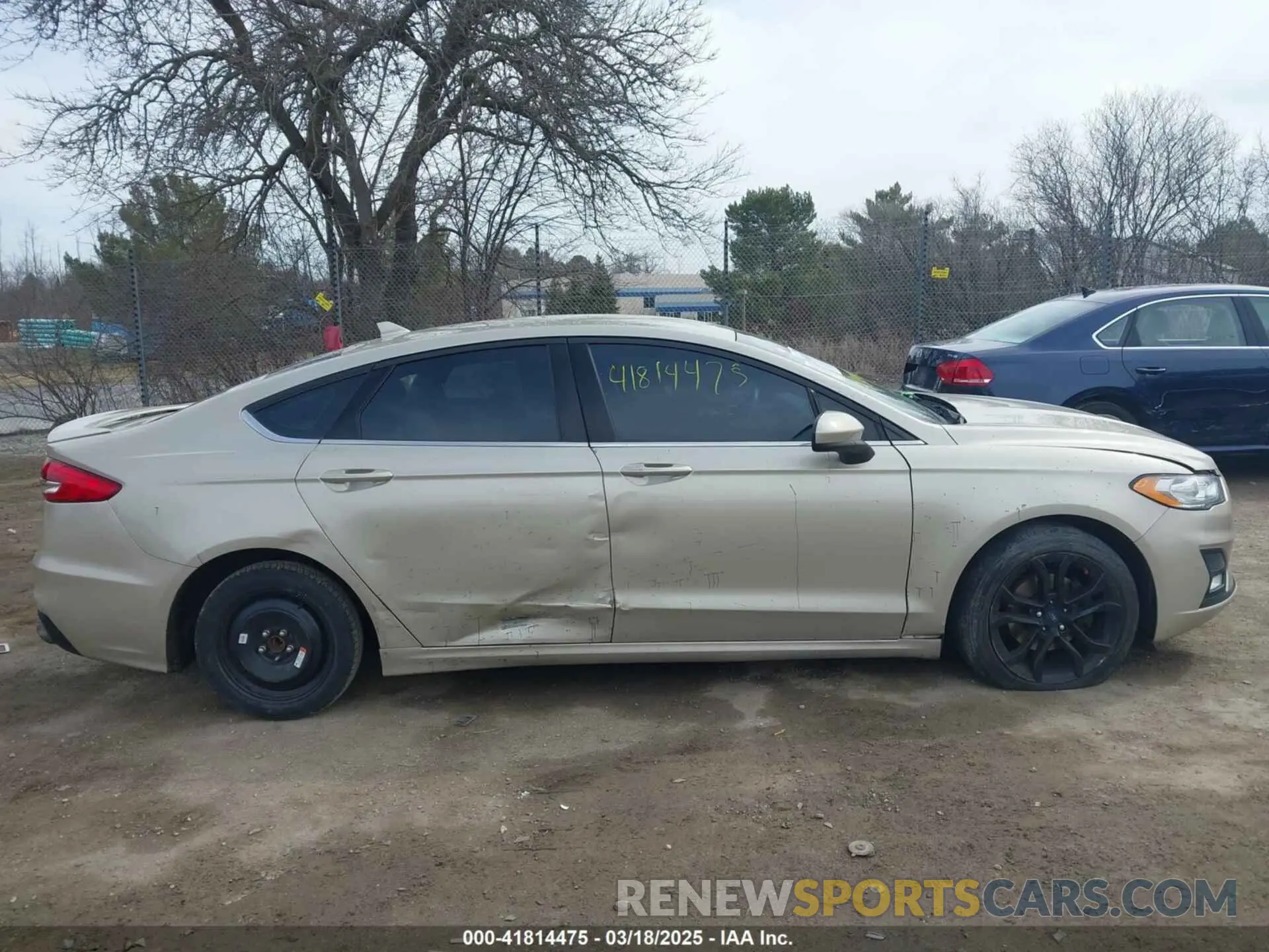 13 fotografías del automóvil dañado 3FA6P0HD9KR232182 FORD FUSION 2019