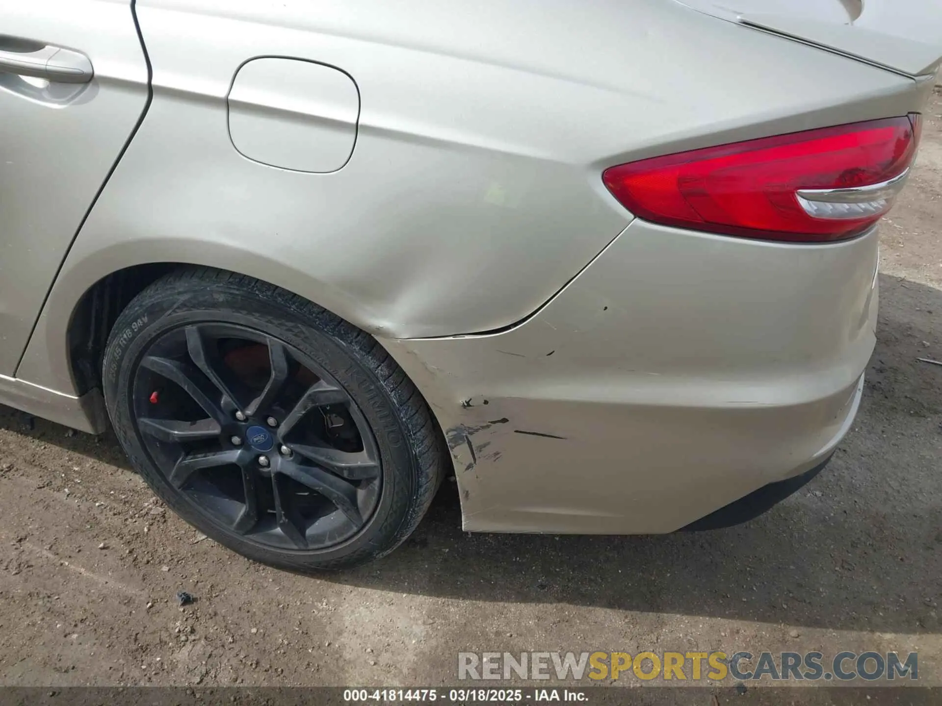 19 fotografías del automóvil dañado 3FA6P0HD9KR232182 FORD FUSION 2019