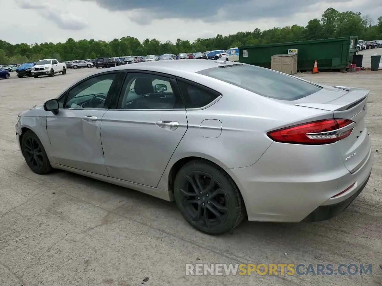 2 fotografías del automóvil dañado 3FA6P0HD9KR239830 FORD FUSION 2019