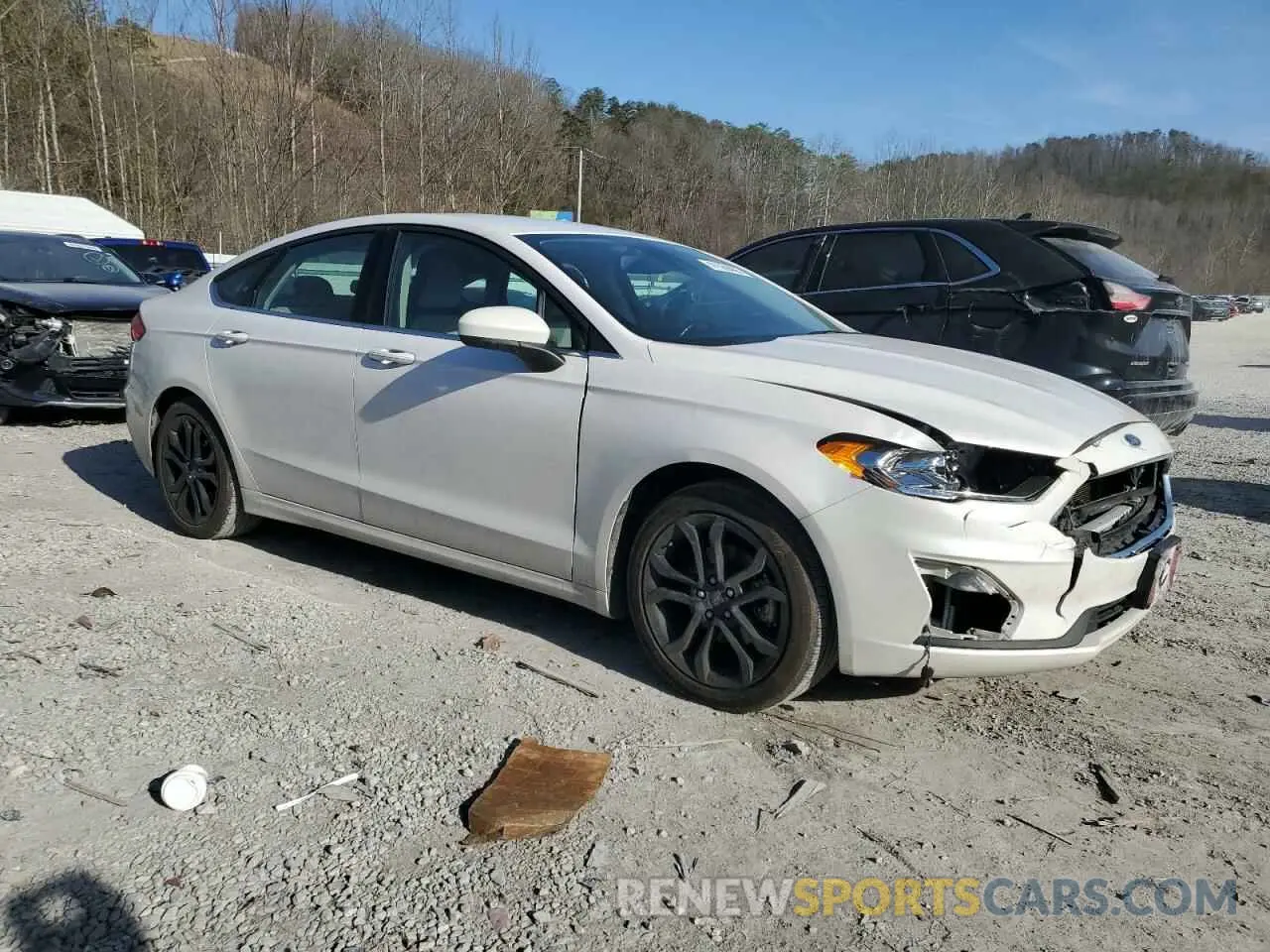 4 fotografías del automóvil dañado 3FA6P0HD9KR282385 FORD FUSION 2019