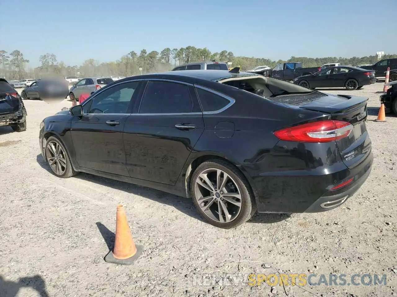 2 fotografías del automóvil dañado 3FA6P0K90KR103140 FORD FUSION 2019