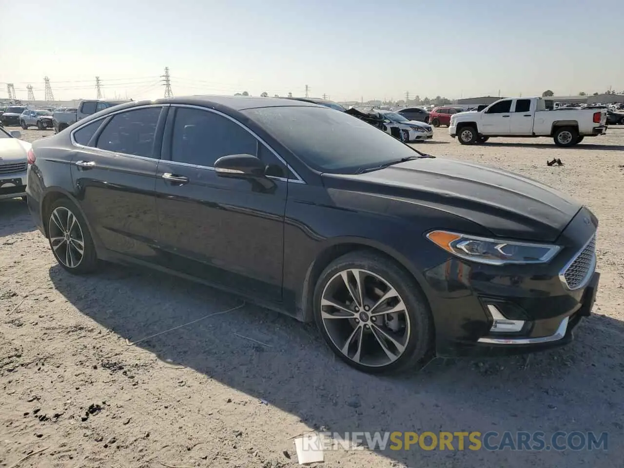 4 fotografías del automóvil dañado 3FA6P0K90KR103140 FORD FUSION 2019