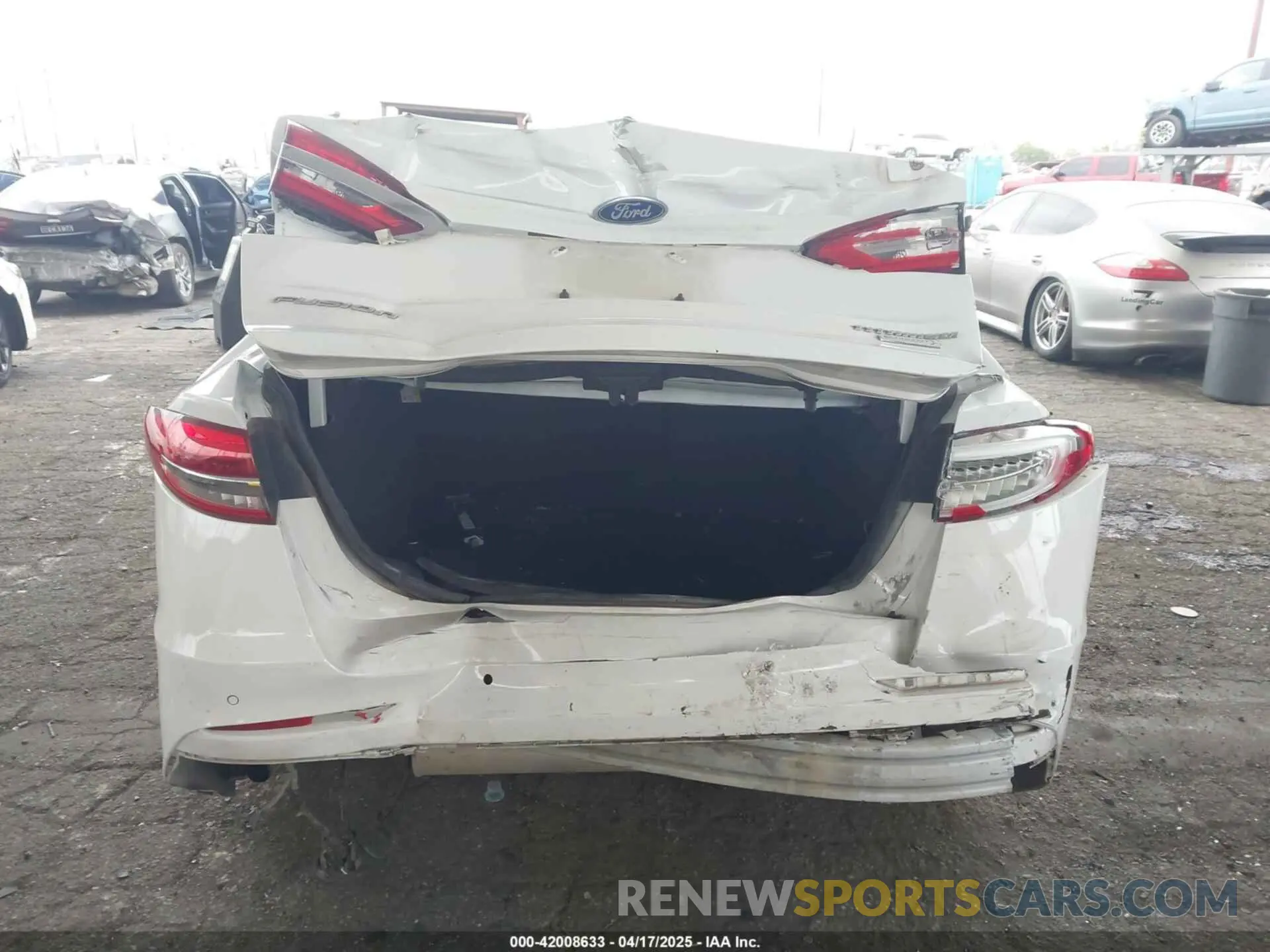 16 fotografías del automóvil dañado 3FA6P0K90KR236674 FORD FUSION 2019