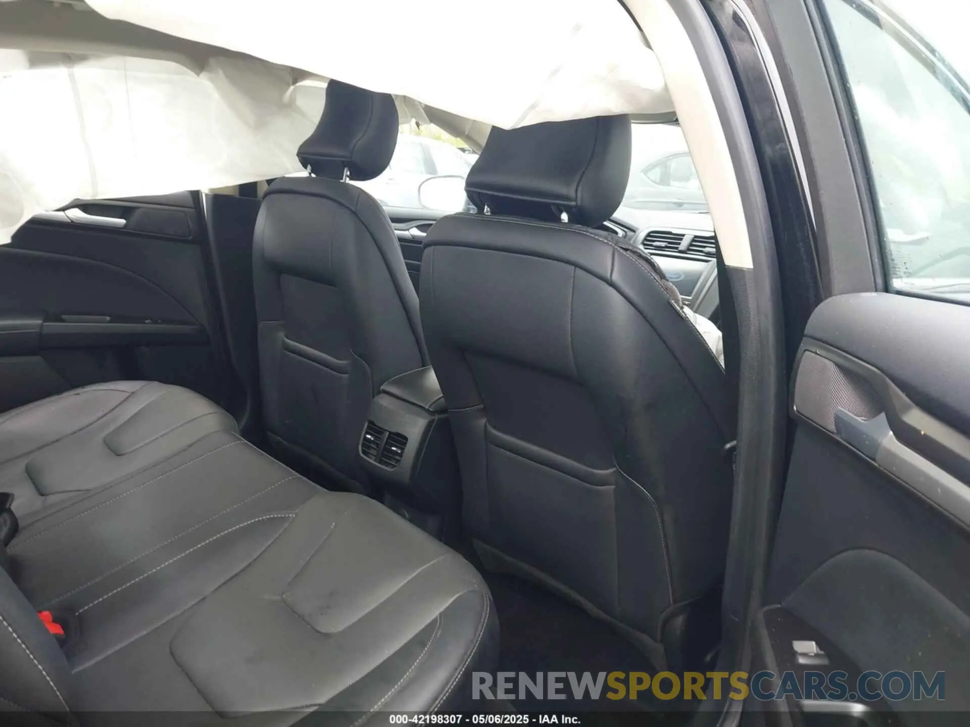 8 fotografías del automóvil dañado 3FA6P0K92KR248521 FORD FUSION 2019