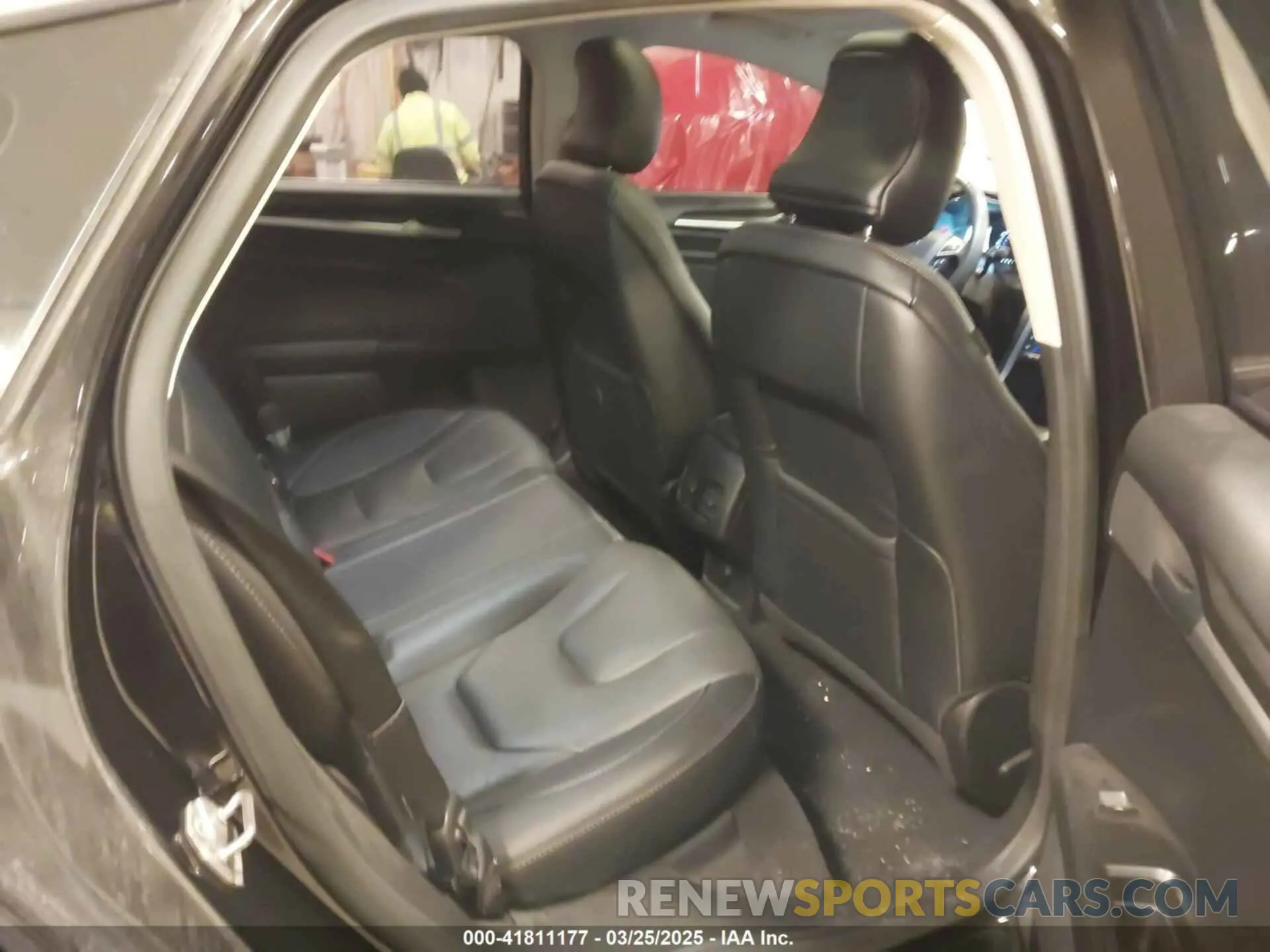 8 fotografías del automóvil dañado 3FA6P0K93KR269569 FORD FUSION 2019